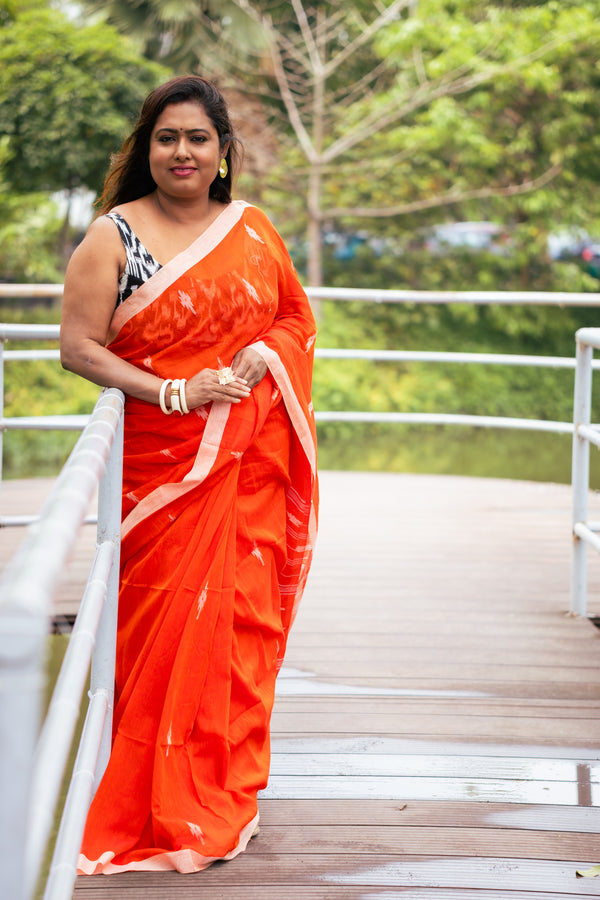 Fire Jamdani Saree - Uttariya
