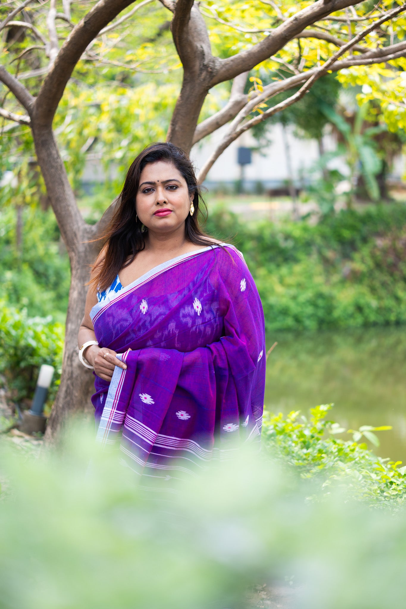Black Currant Jamdani Saree - Uttariya