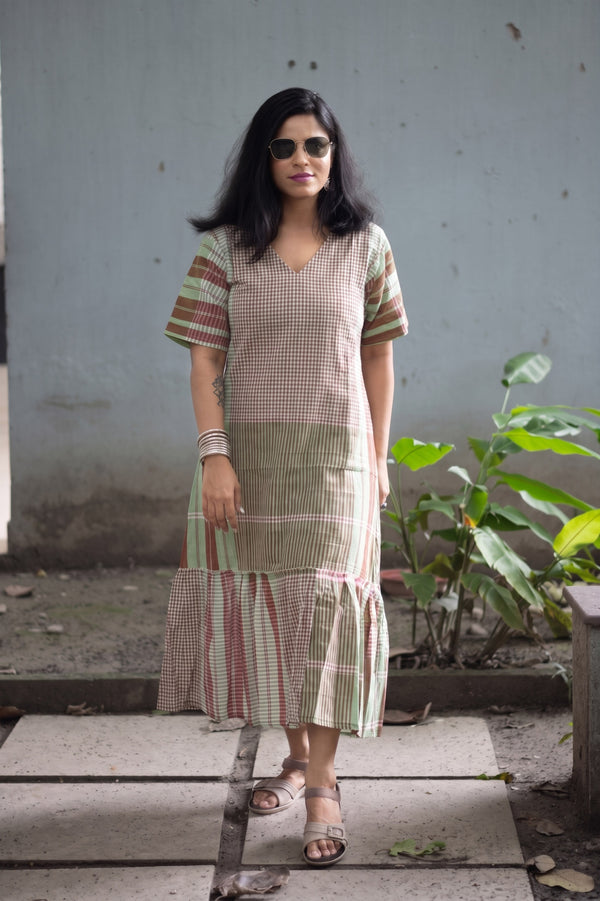 Rong Gamcha Weave Tiered Midi Dress