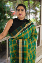 Sobuj Gamcha Saree