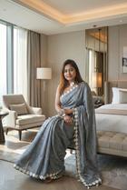 Gray Pearl Saree - Uttariya