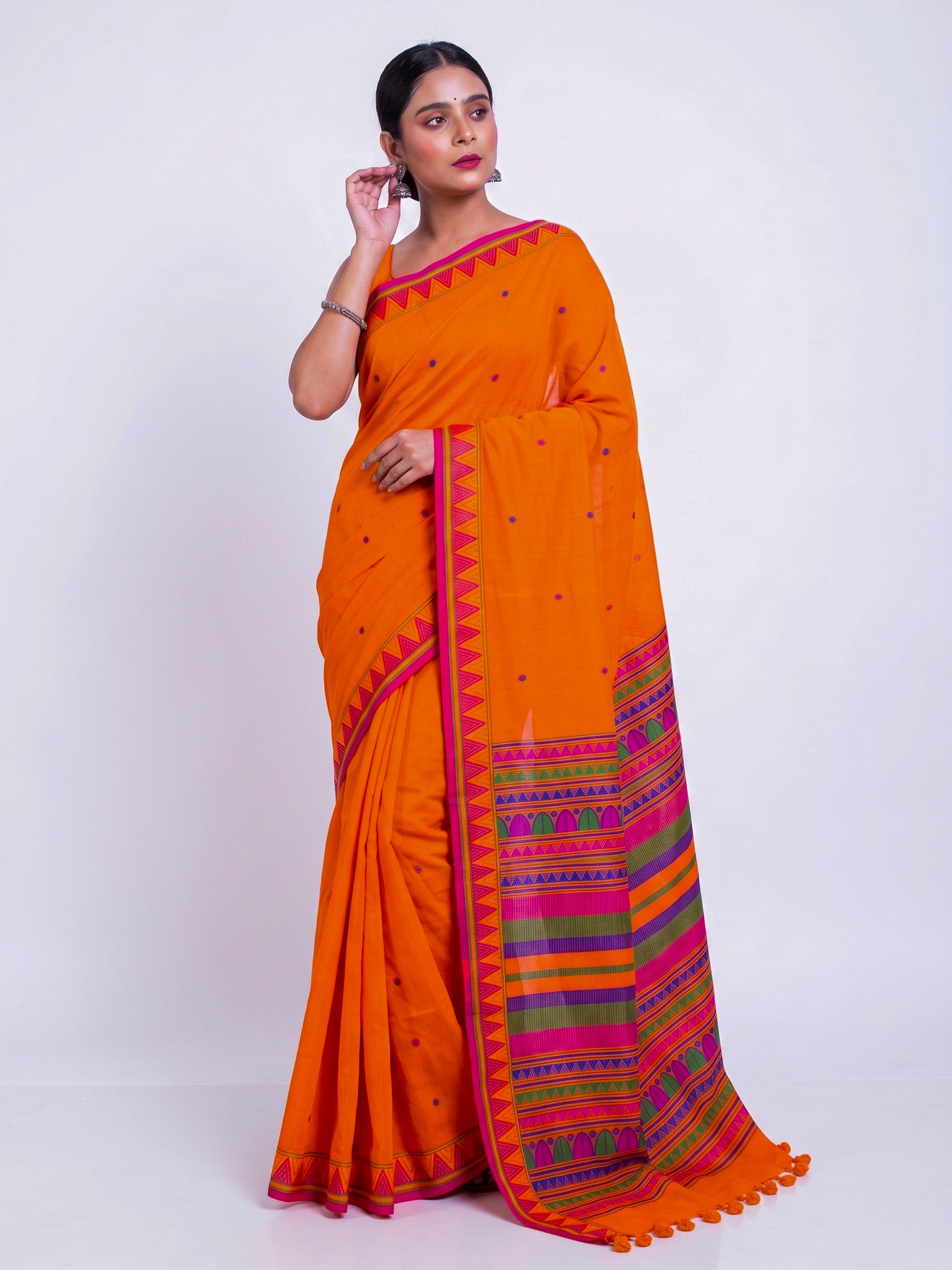 Fire  Dongria Saree - Uttariya