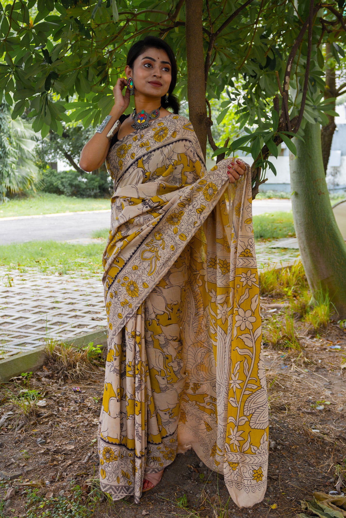 Dhunu gold Kalamkari Saree