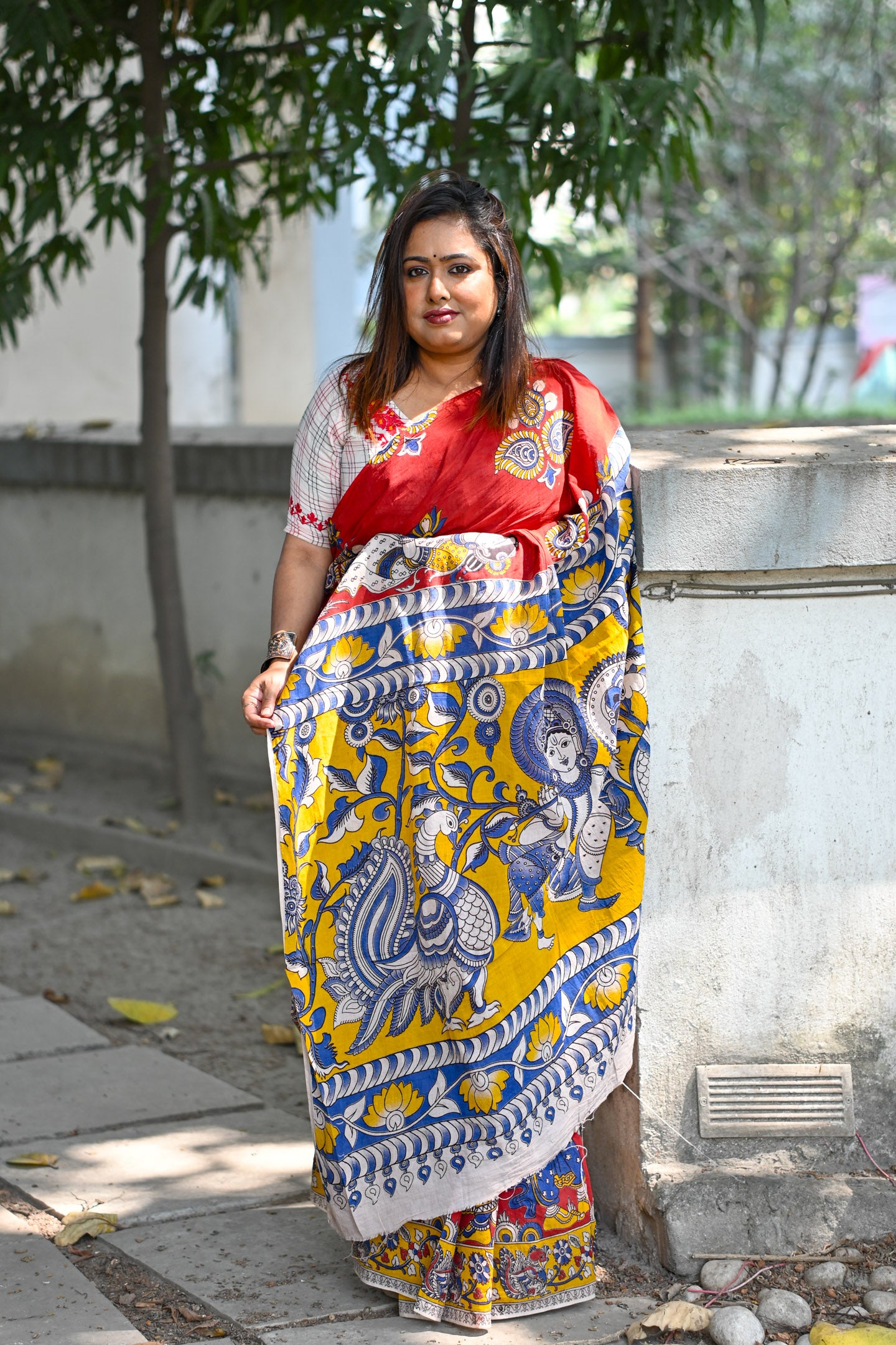 Laal Sutra Kalamkari Saree - Uttariya
