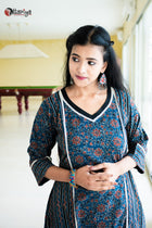 Yale Blue Classic Handwork Cotton Saree - Uttariya