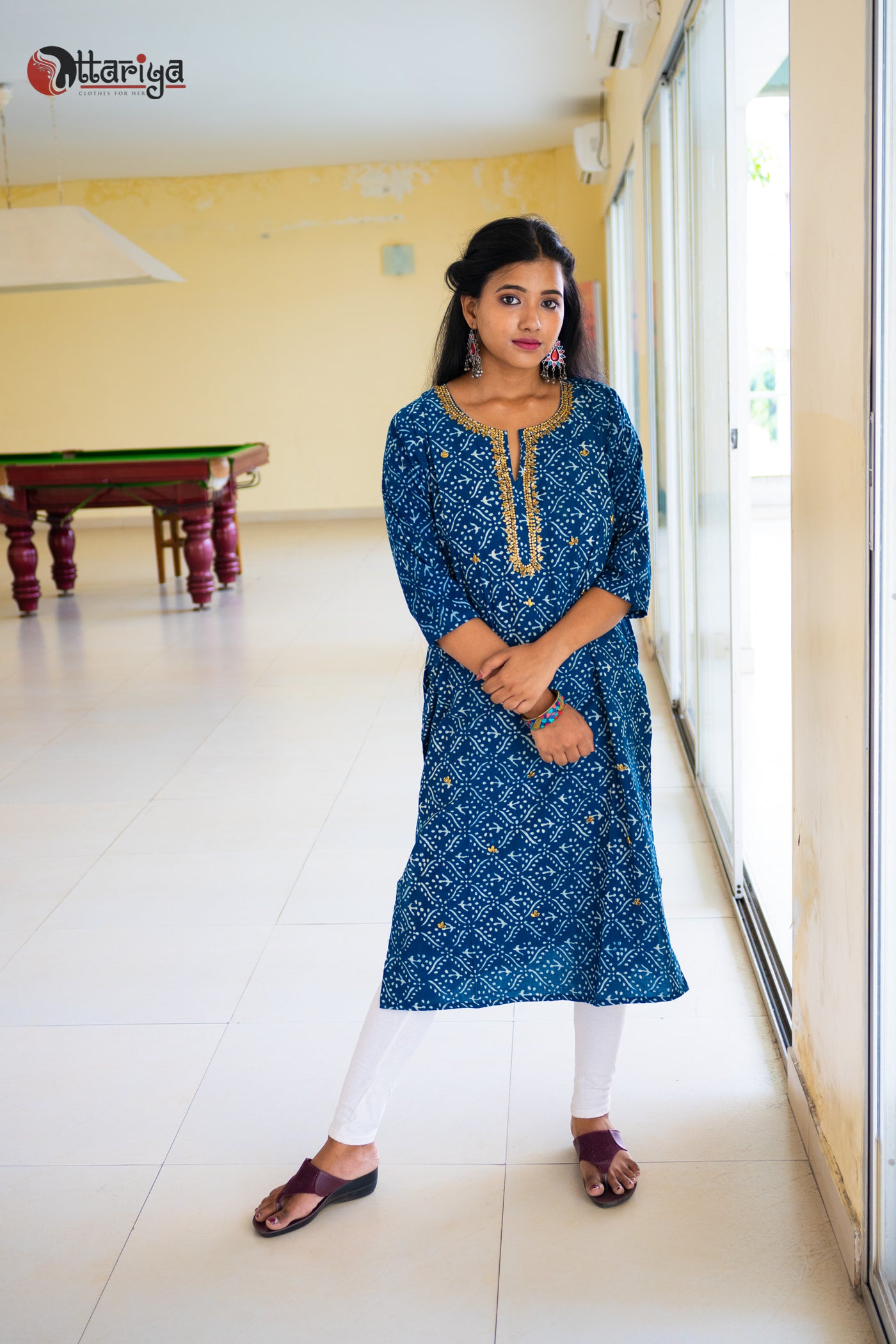 Indigo Zardosi Maharani Embellished Cotton Kurta - Uttariya