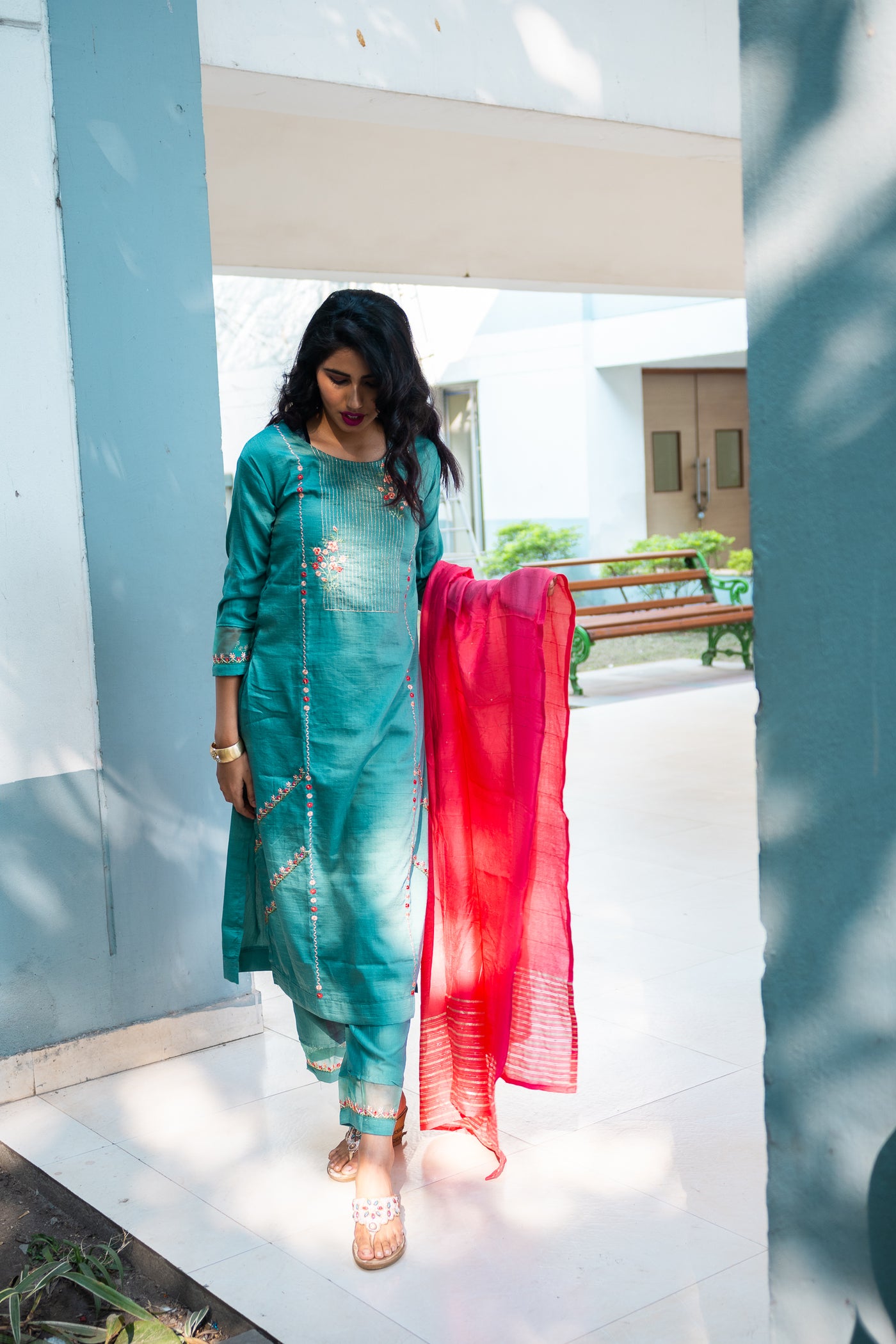 Turkish Blue Handwork Maslin Silk Kurta Set - Uttariya