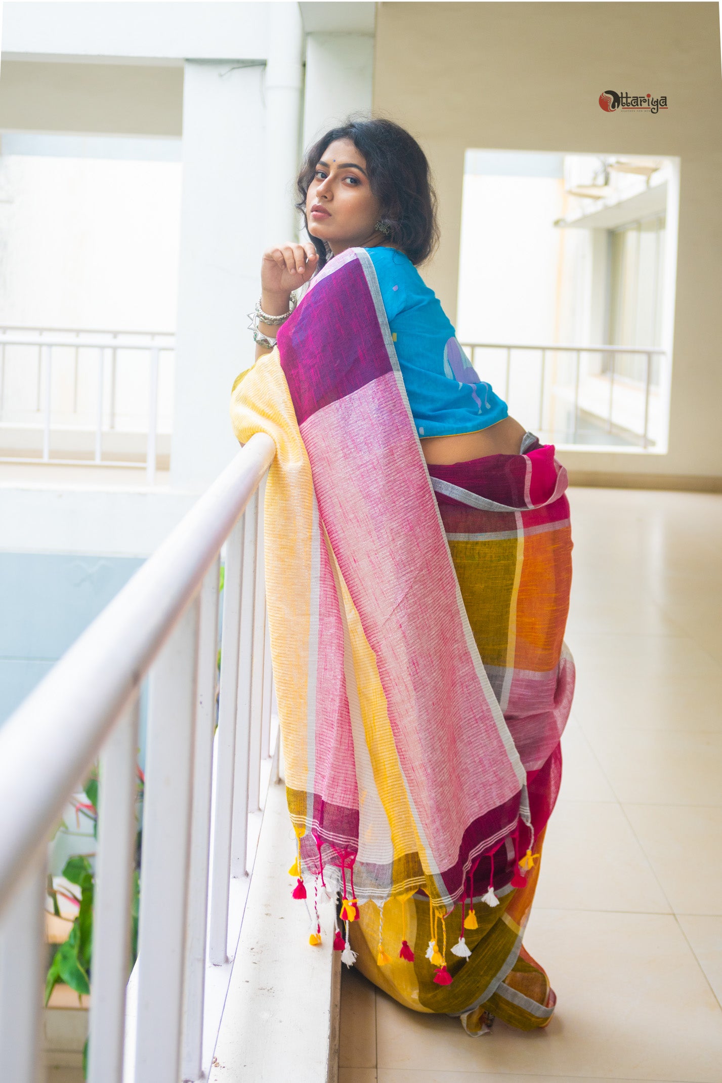 Berry Checkchock Linen Saree