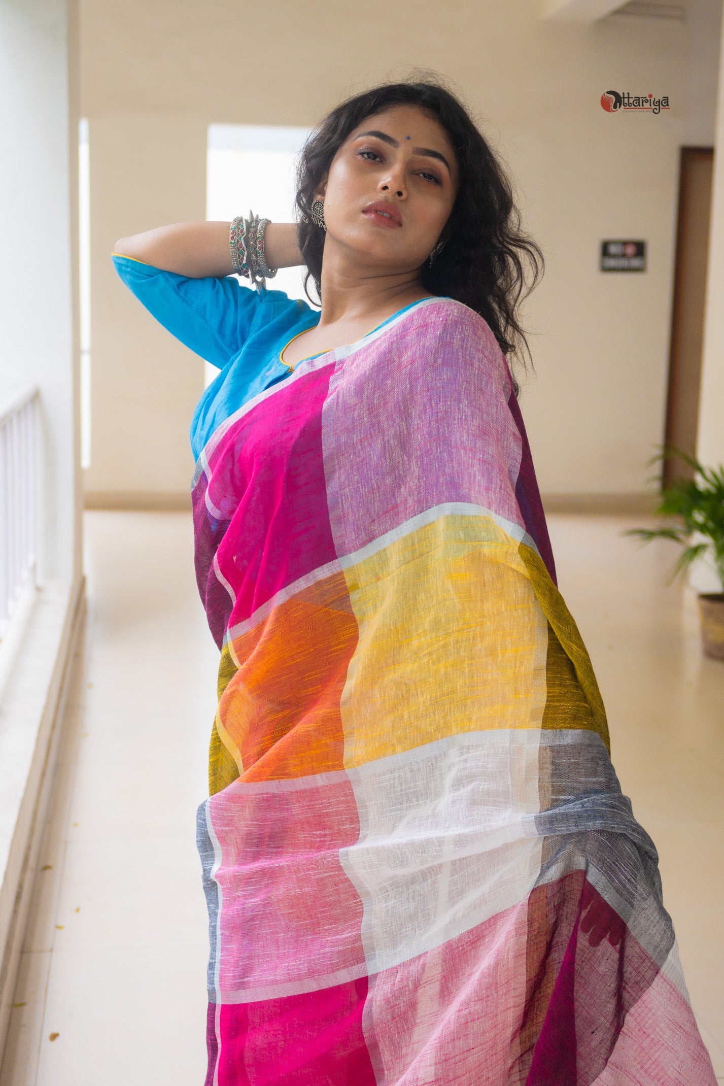 Berry Checkchock Linen Saree