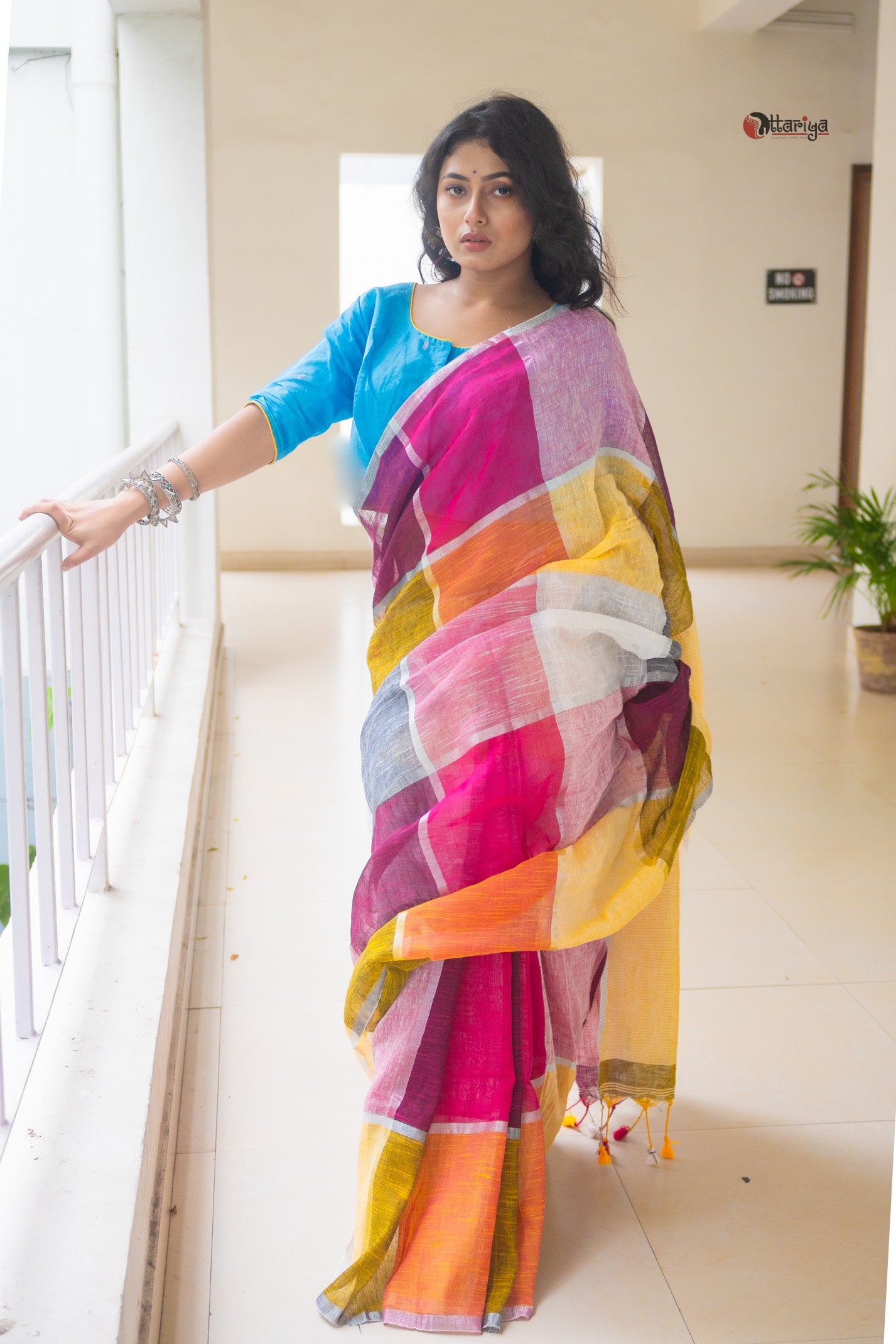 Berry Checkchock Linen Saree