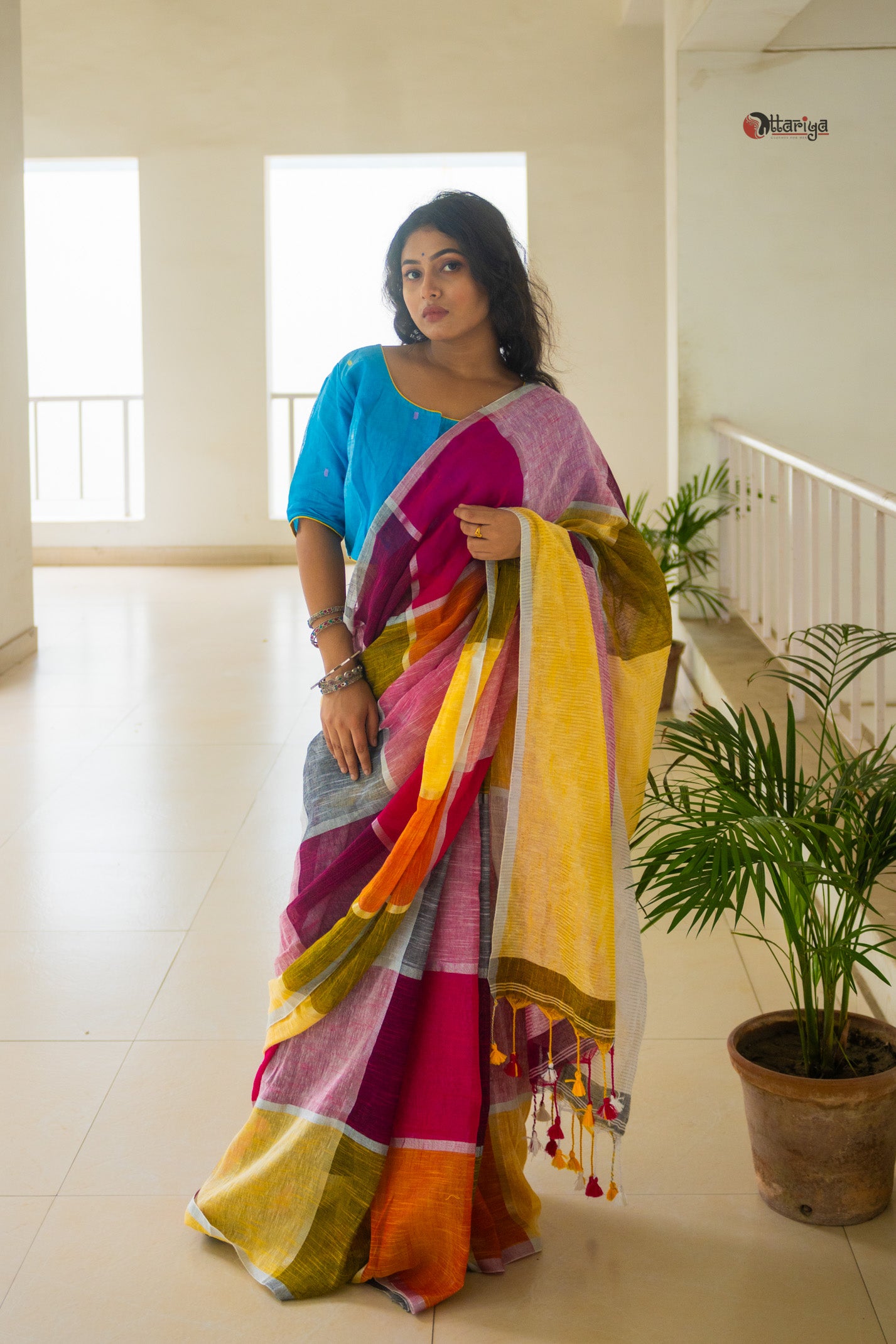 Berry Checkchock Linen Saree