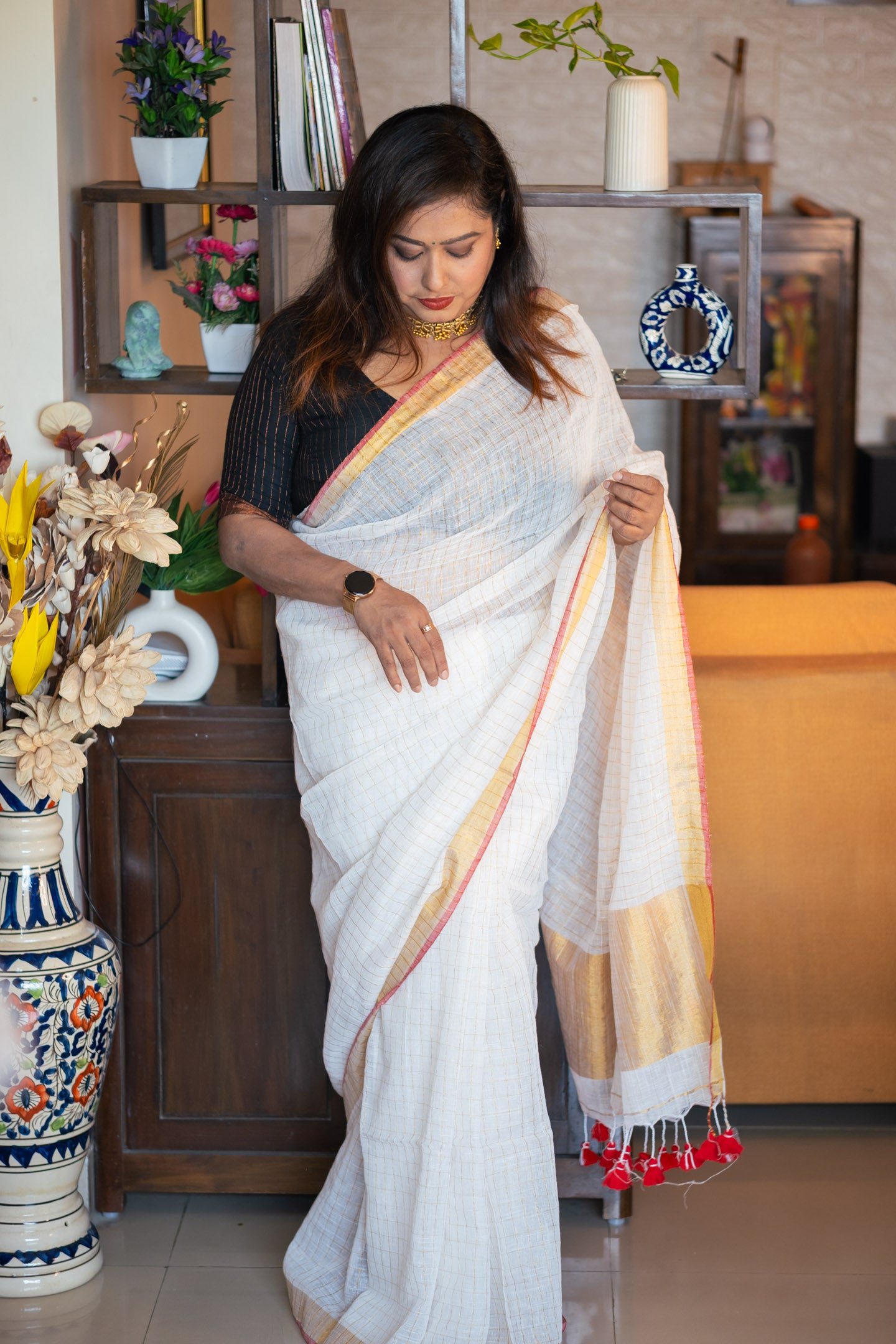 Zari Check Linen Saree - Uttariya