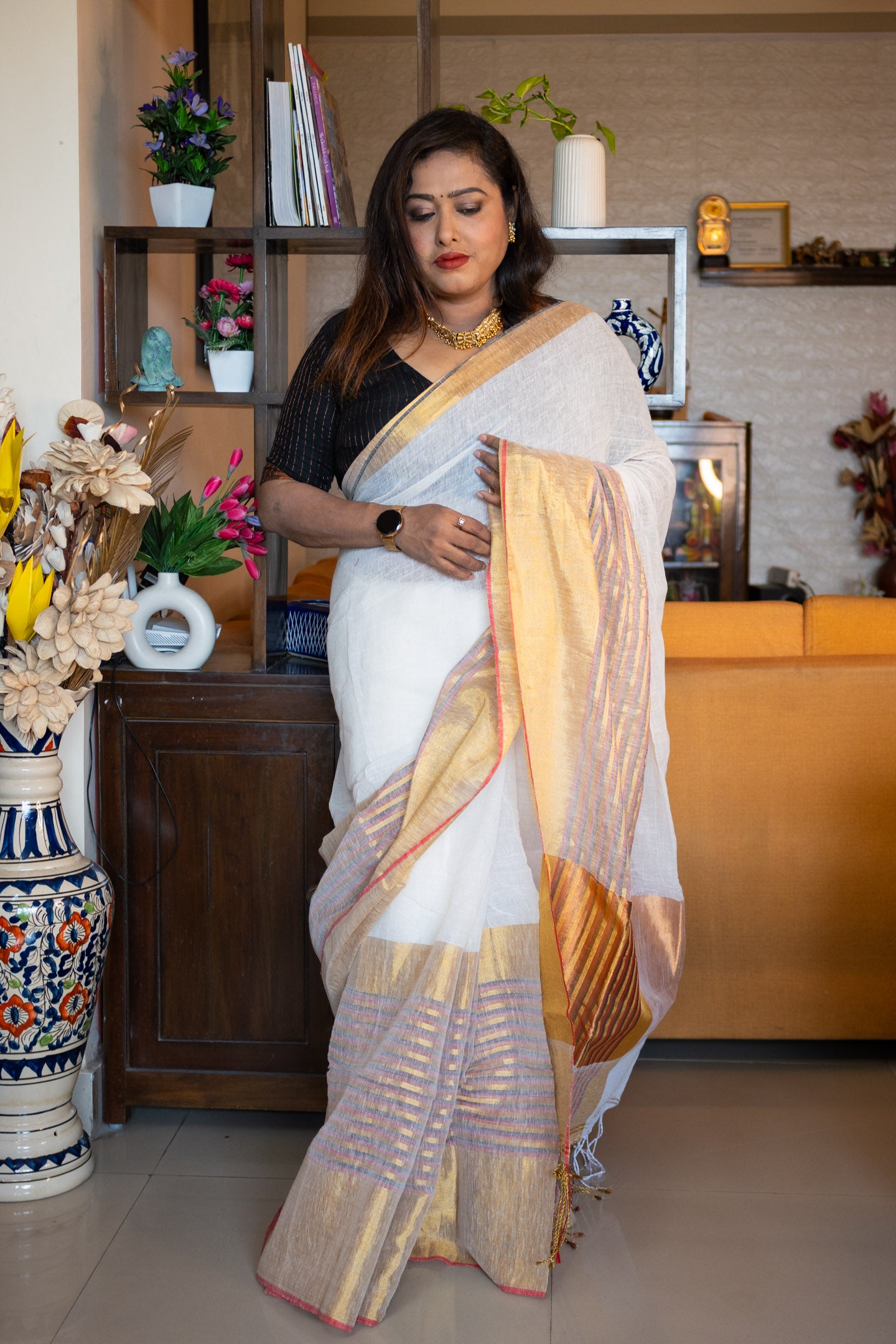 Harsha Linen Saree - Uttariya
