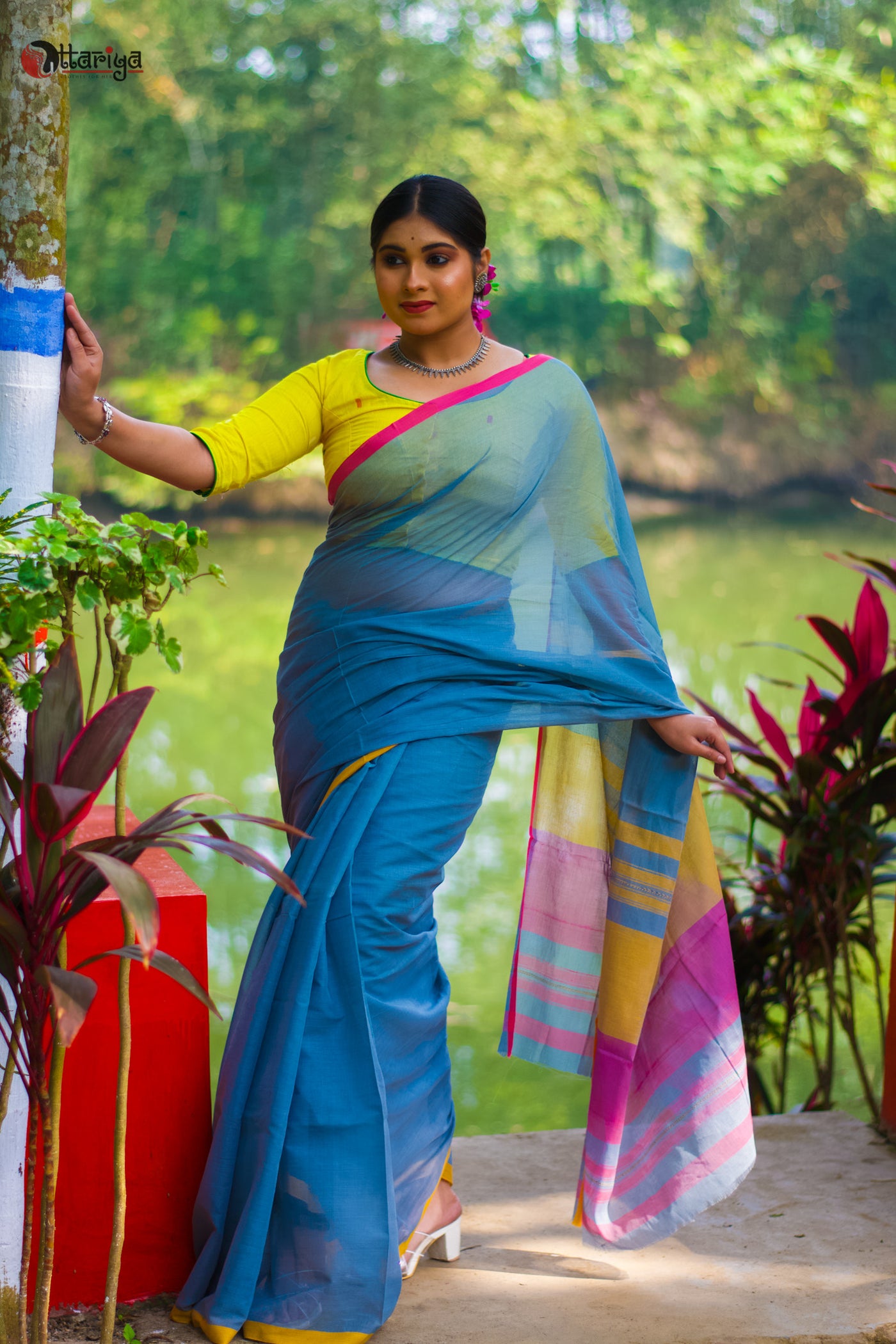 Slate Madhu Saree - Uttariya