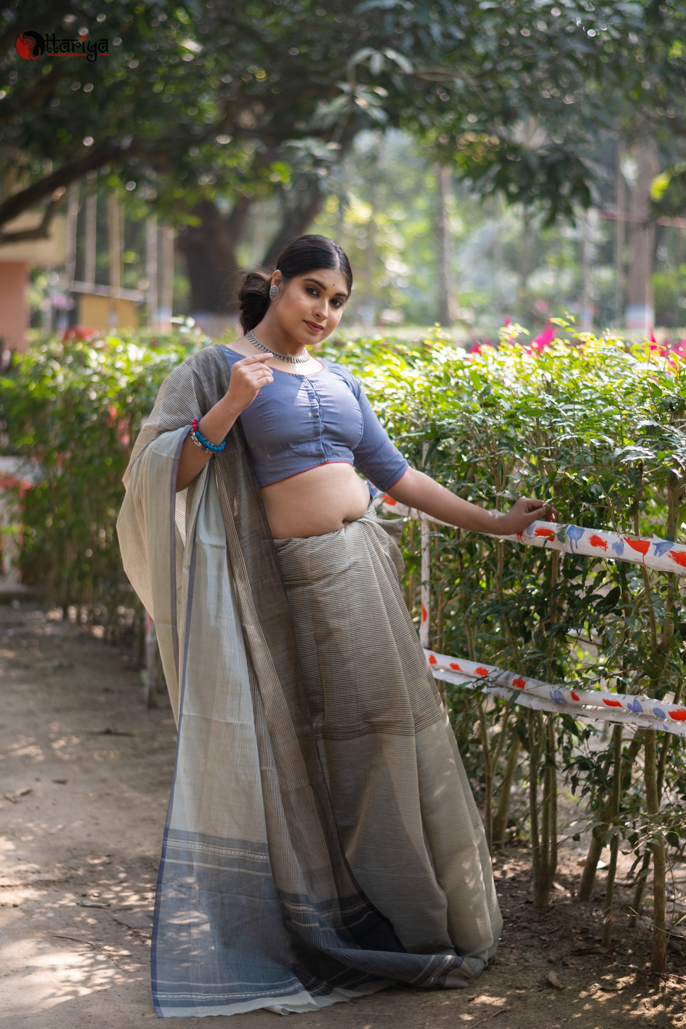 Slate Love Saree - Uttariya
