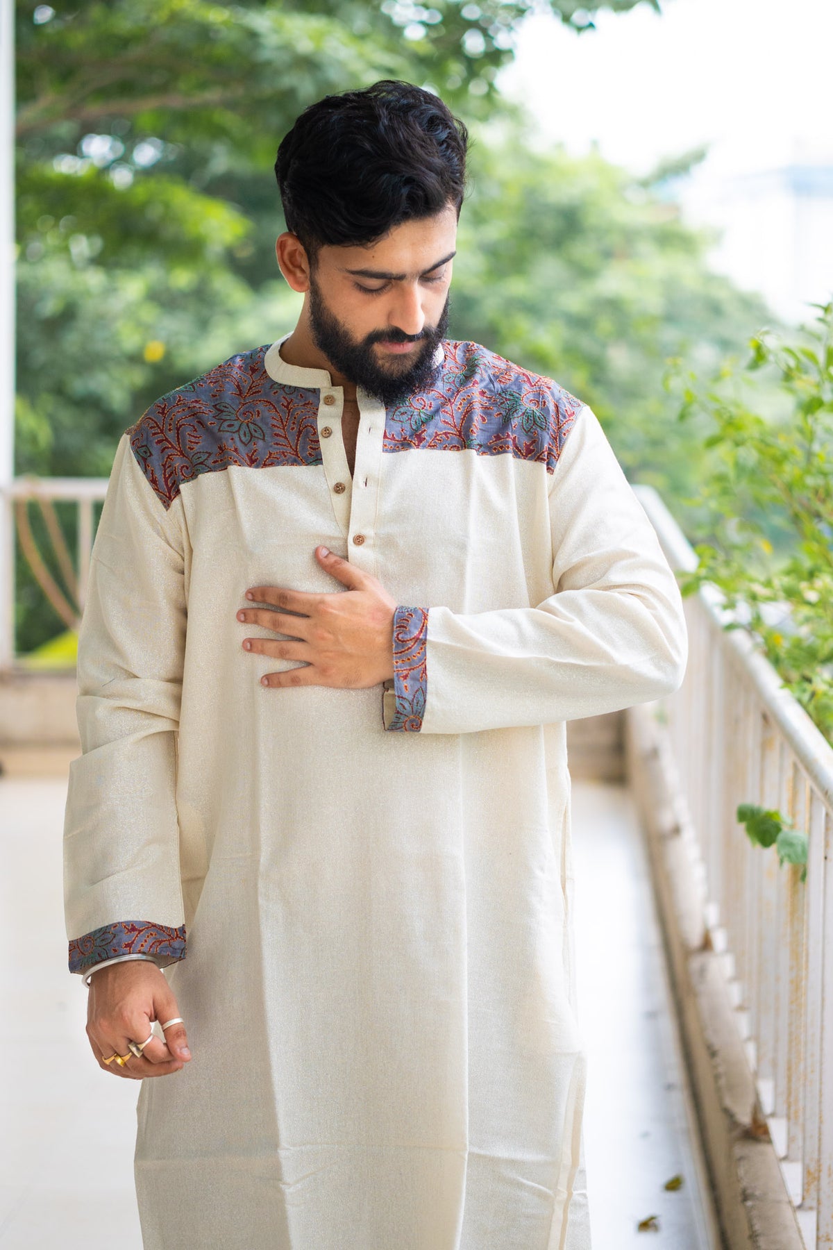 Men's Ecru Cotton-Silk Kurta with Grey Kantha Embroidered Yoke