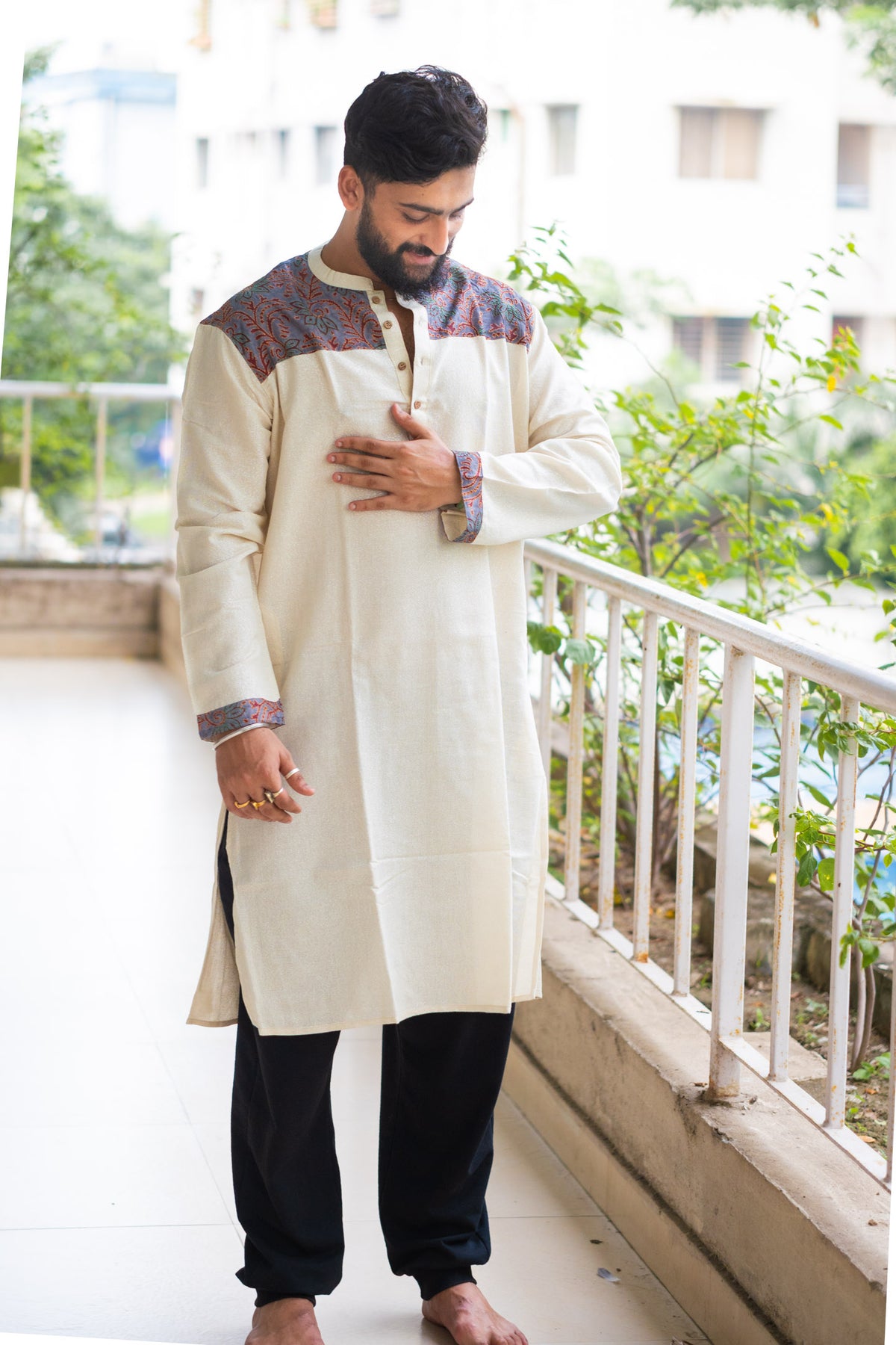 Men's Ecru Cotton-Silk Kurta with Grey Kantha Embroidered Yoke