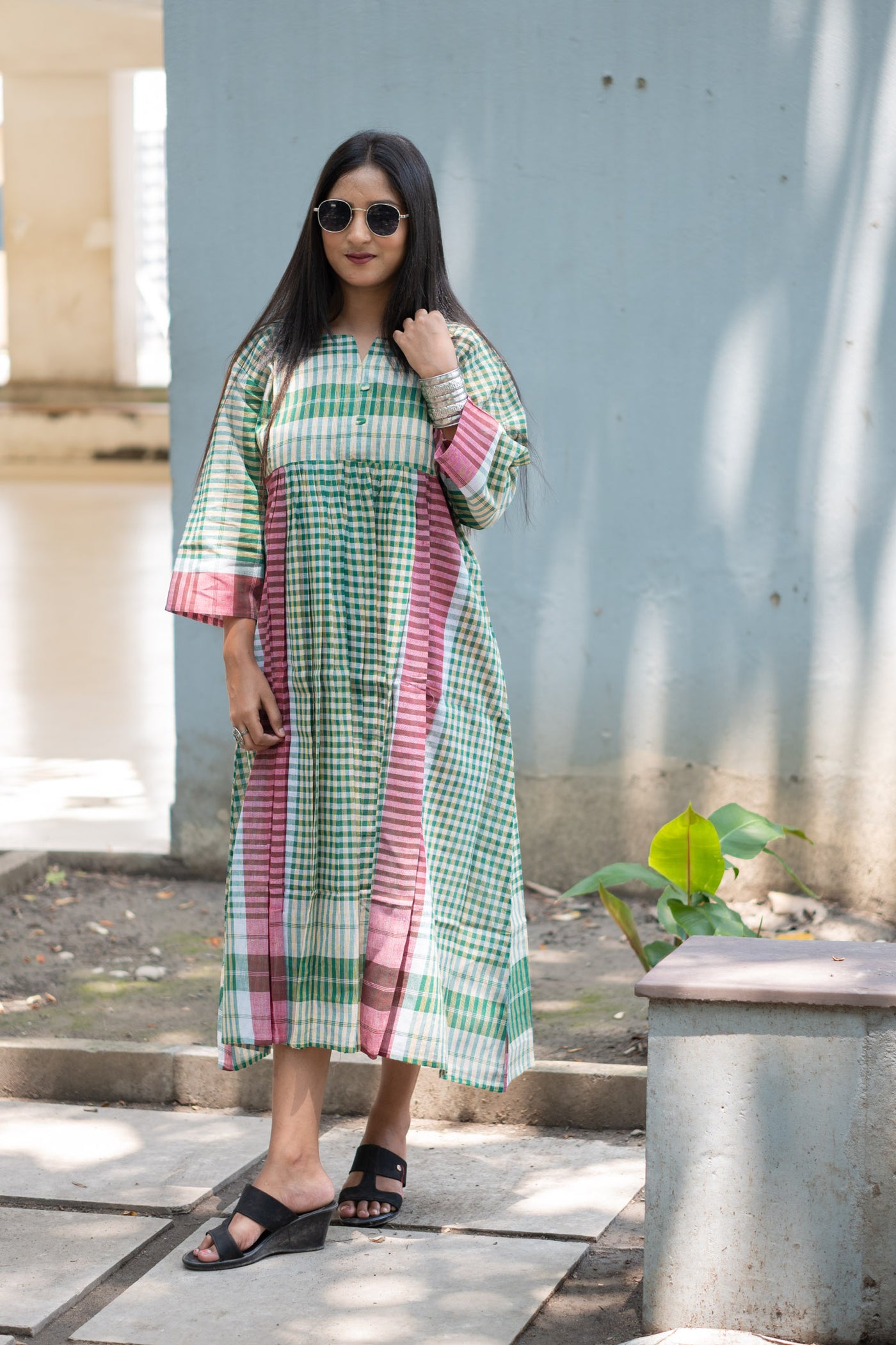 Saatrang Gamcha Dress - Uttariya