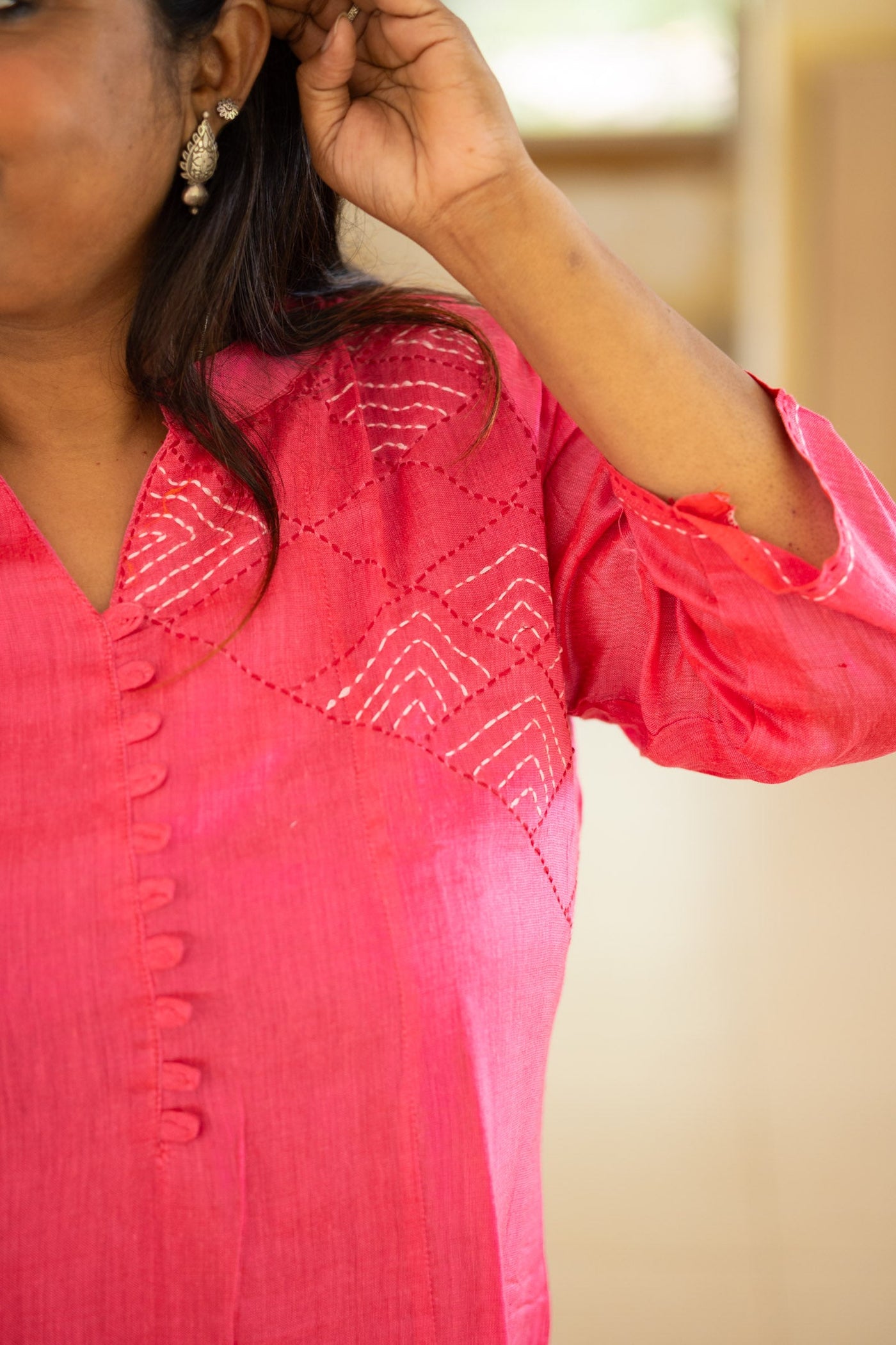 Roopkatha kurta — back view showing straight relaxed fit and midi length