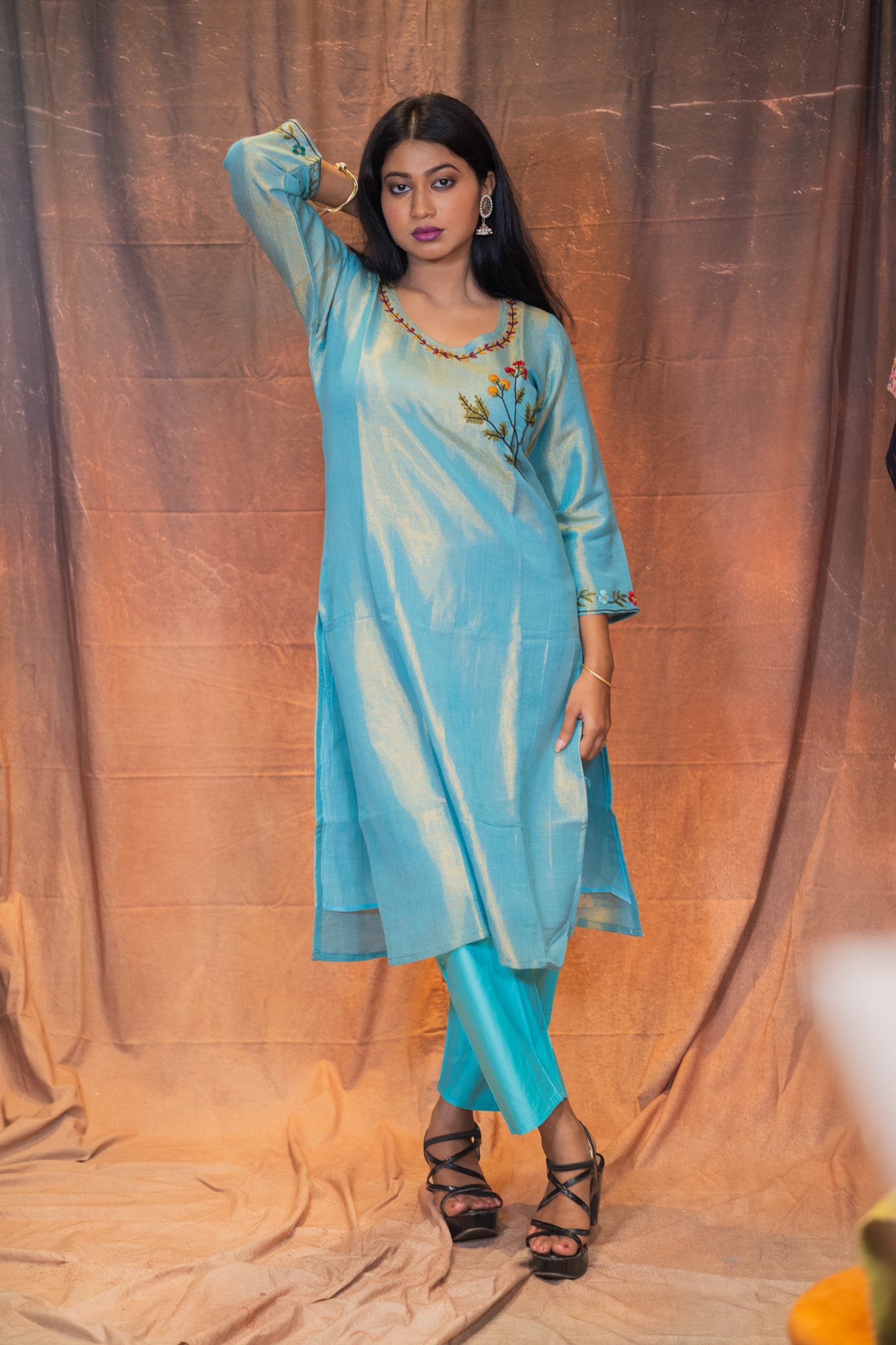 Golapi Mahi Kurta set