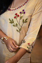 Shubhra Nakshi Kantha Kurta Set