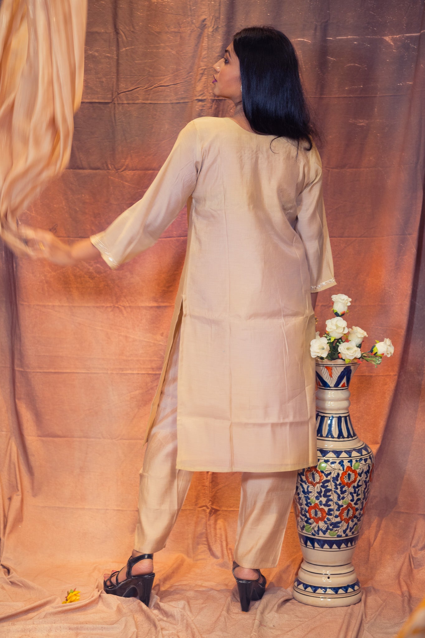 Sonali Zardosi Chanderi Kurta Set