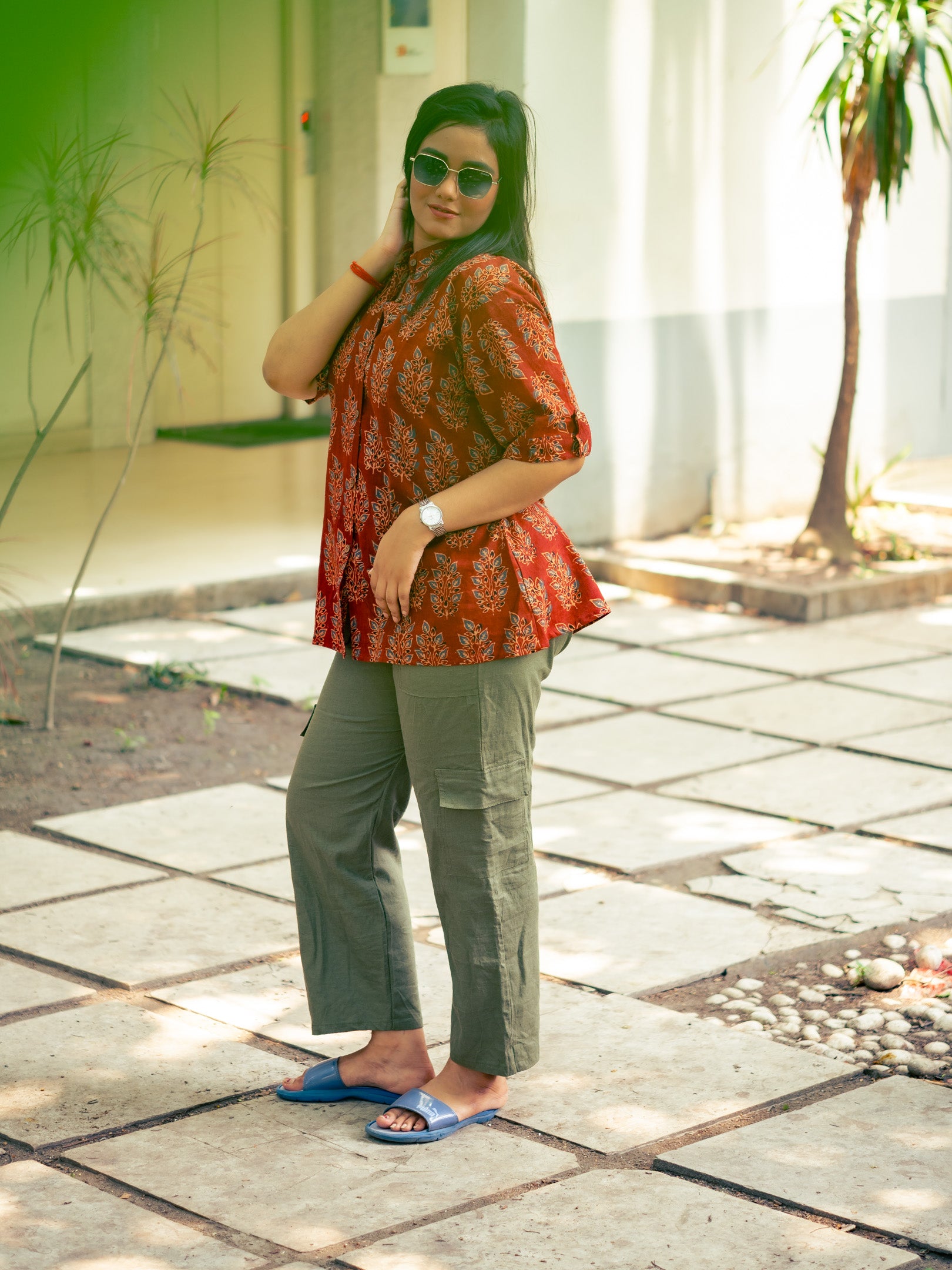 Female comfort fit Pant