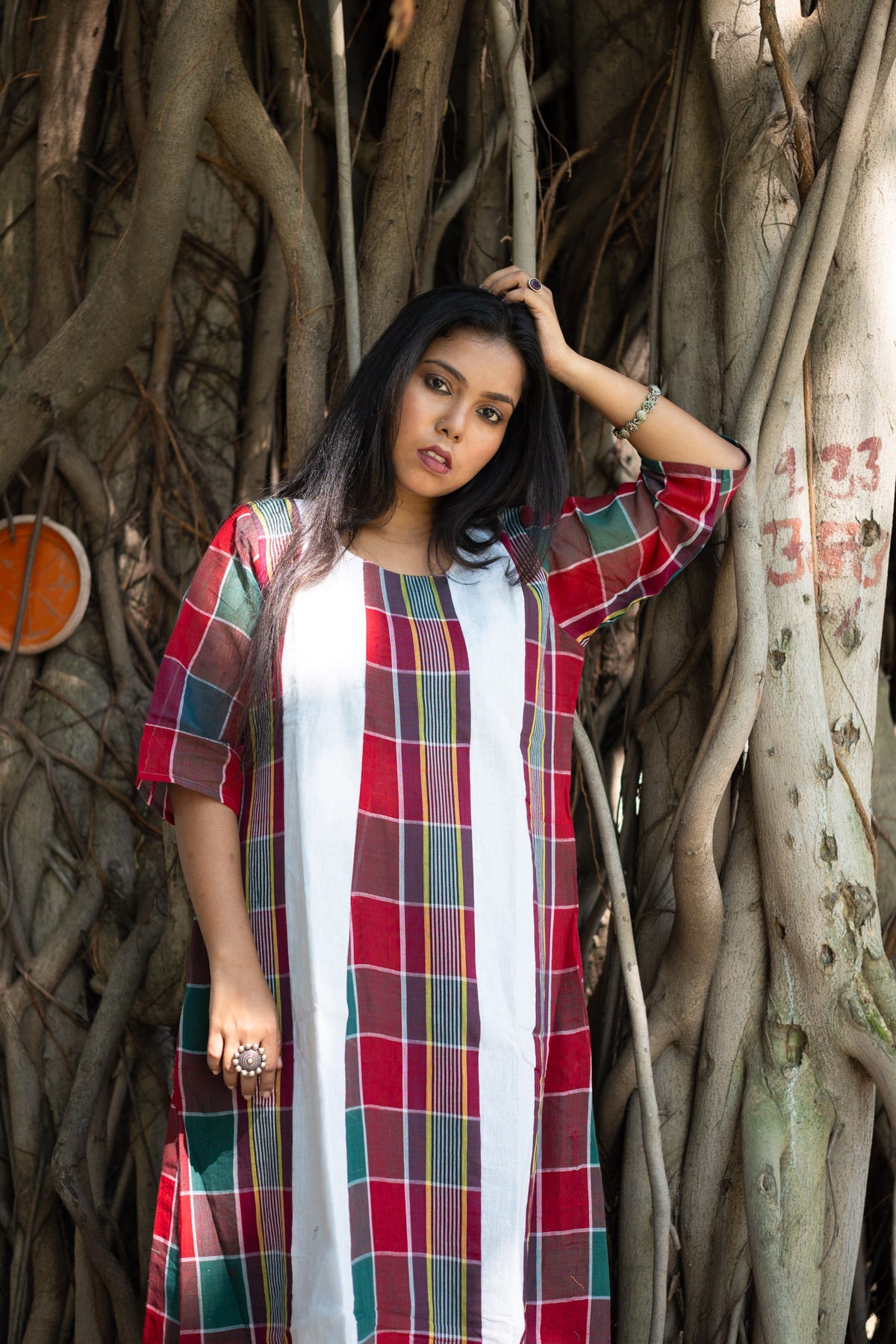 Paar Gamcha Weave Panelled Midi Dress