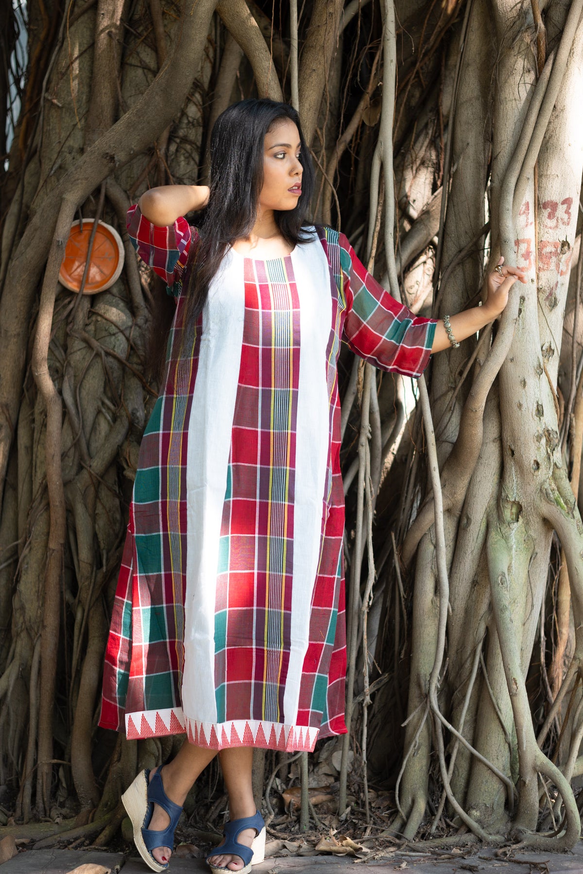 Paar Gamcha Weave Panelled Midi Dress