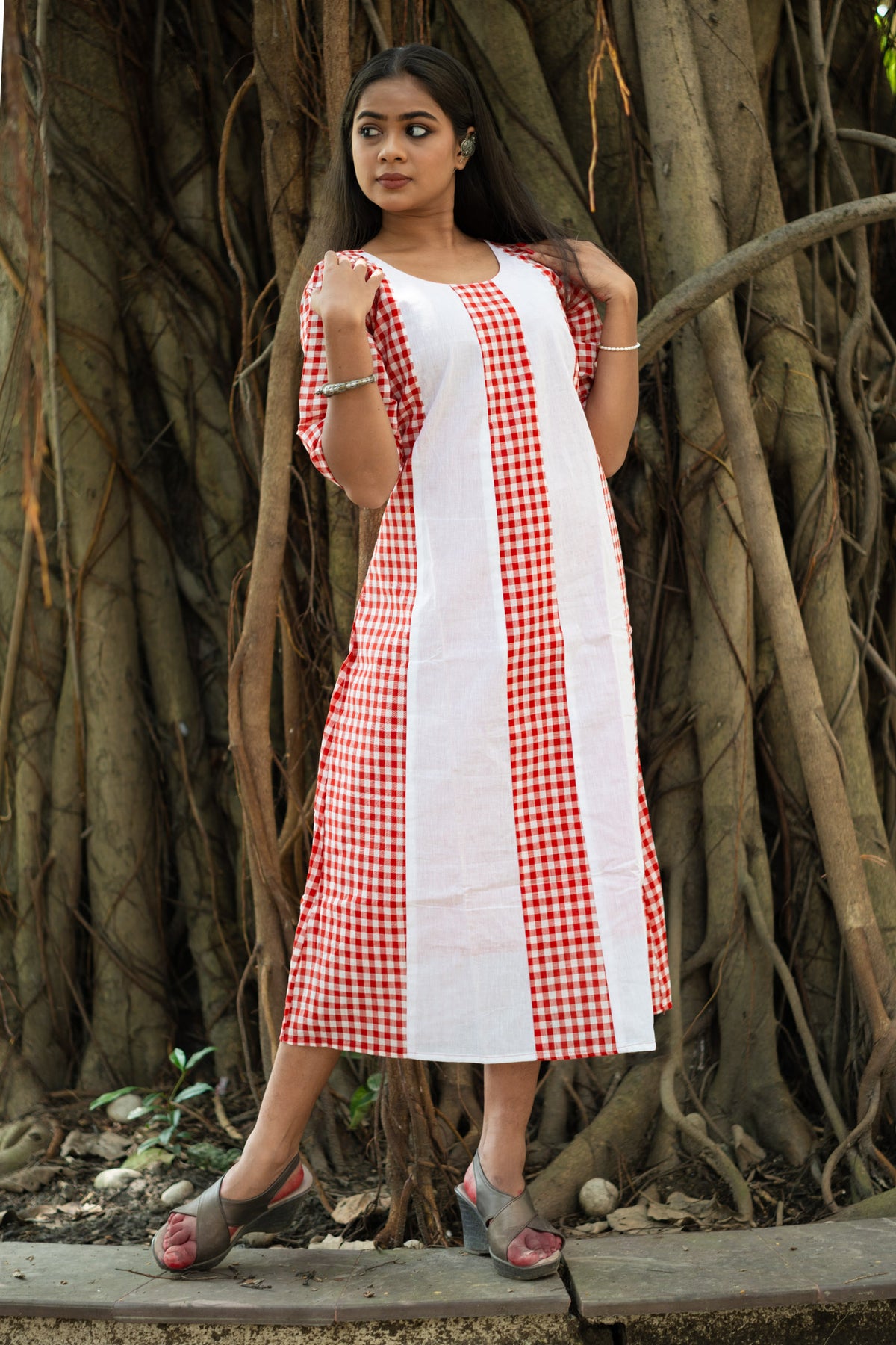 Sindoori Gamcha Weave Panelled Midi Dress