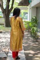 Praval Tissue Silk Kurta - Uttariya