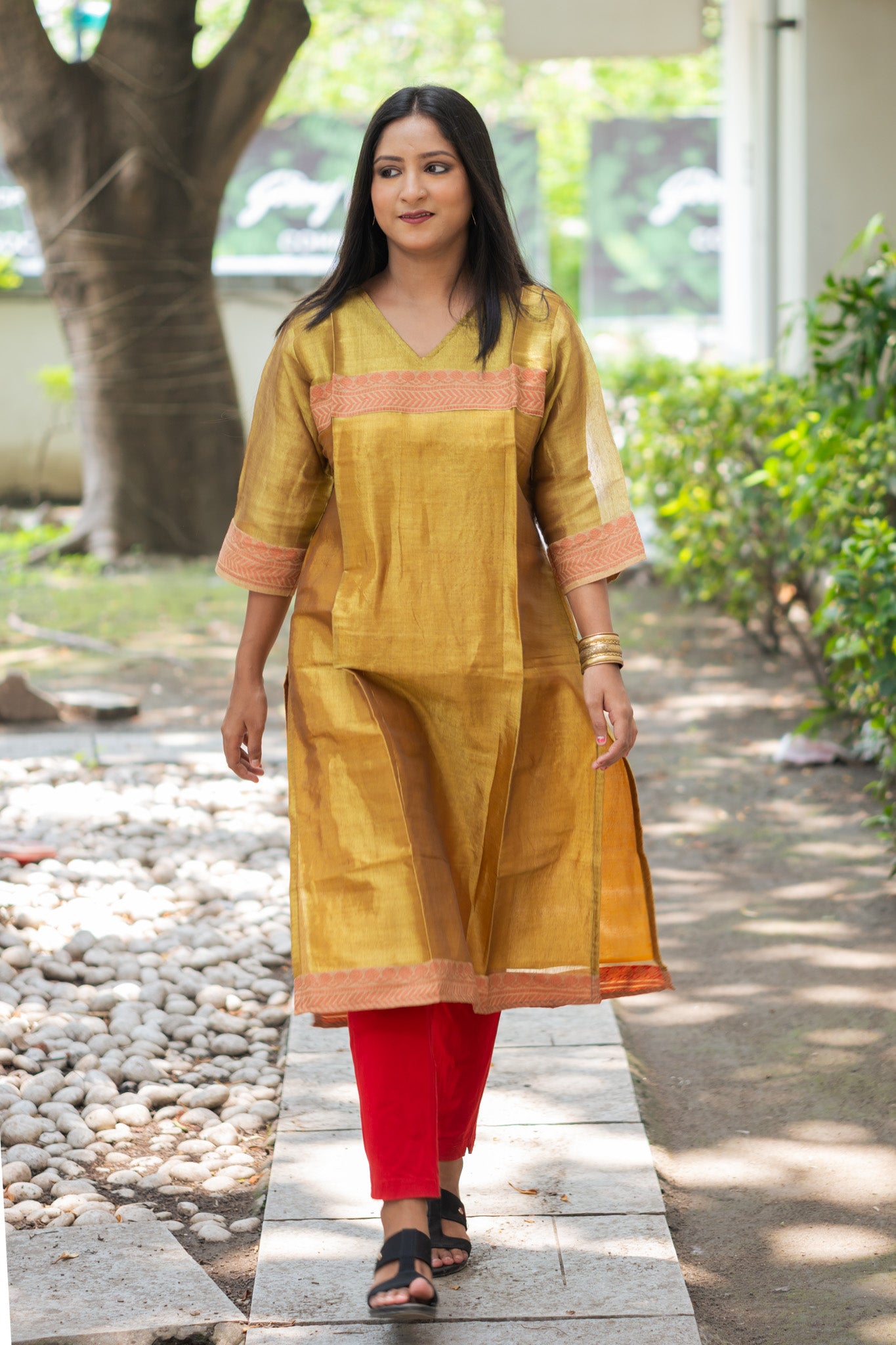 Neerja Gold Tissue Silk Kurta