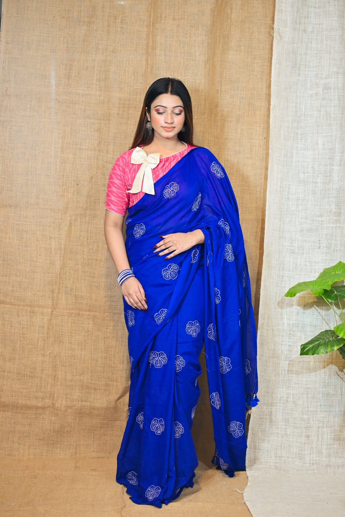Nil Padma Saree - Uttariya