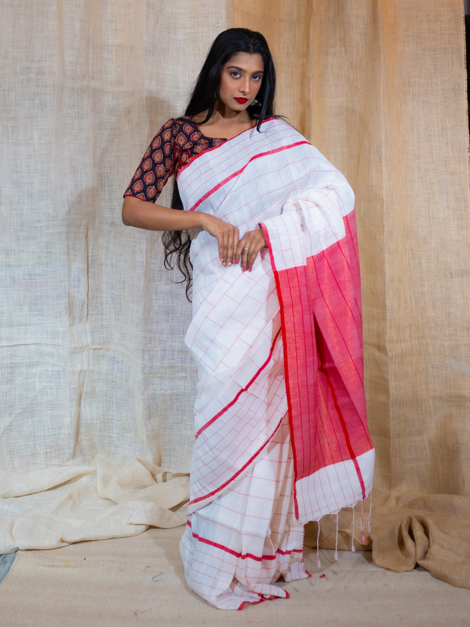 White brick Linen Saree