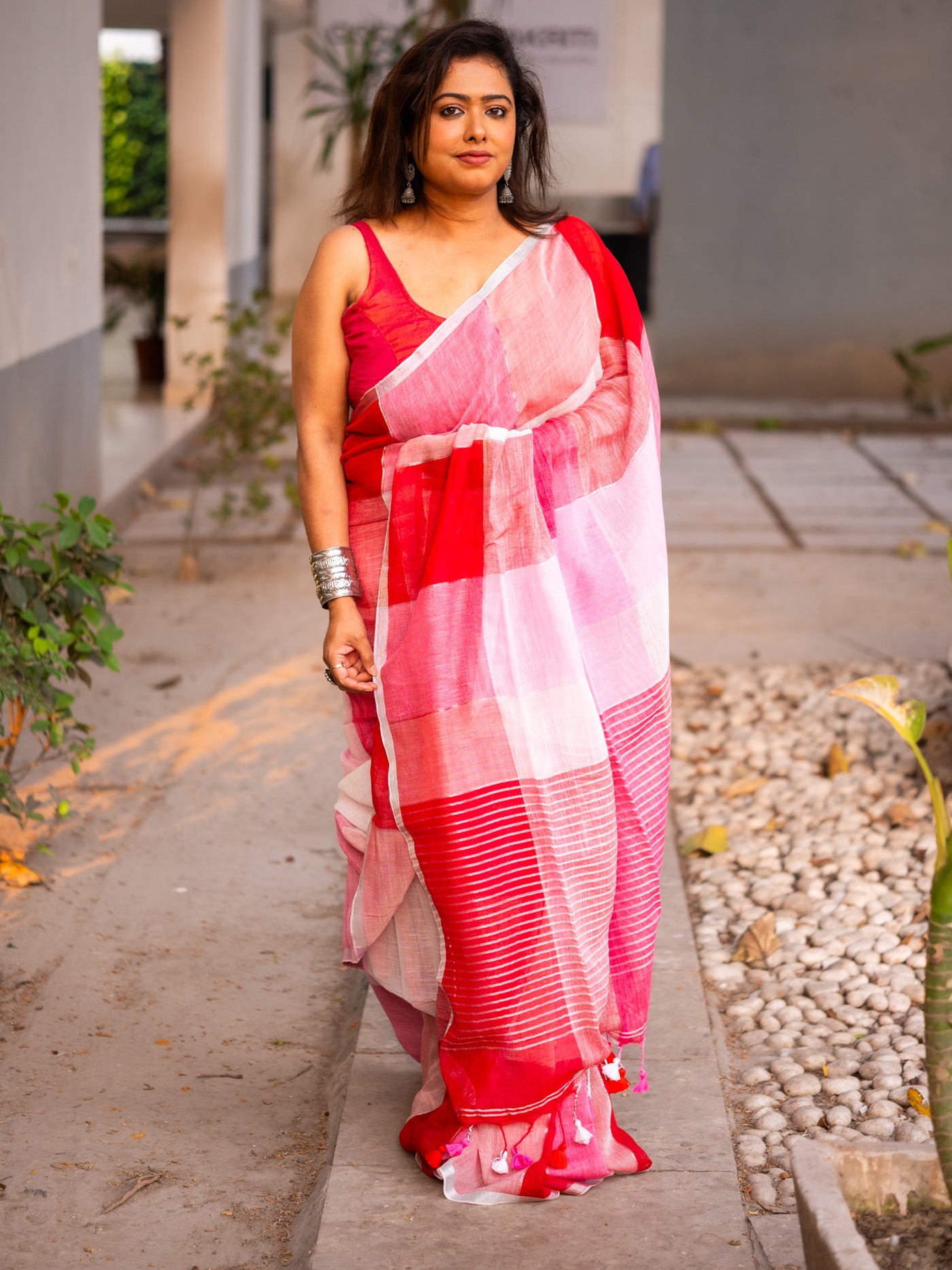 Golapi Linen Saree