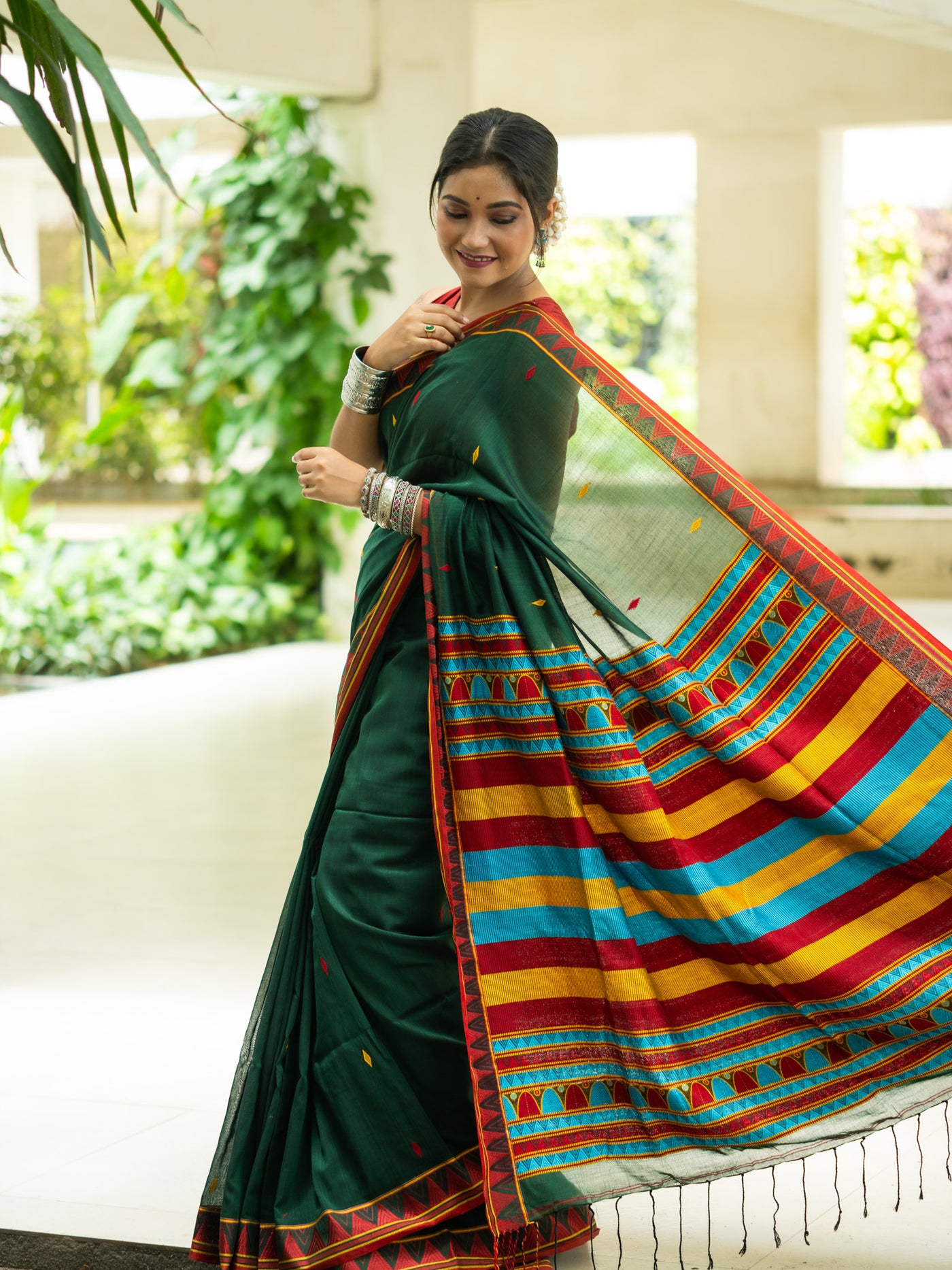 Divya Charm Dongria Saree - Uttariya
