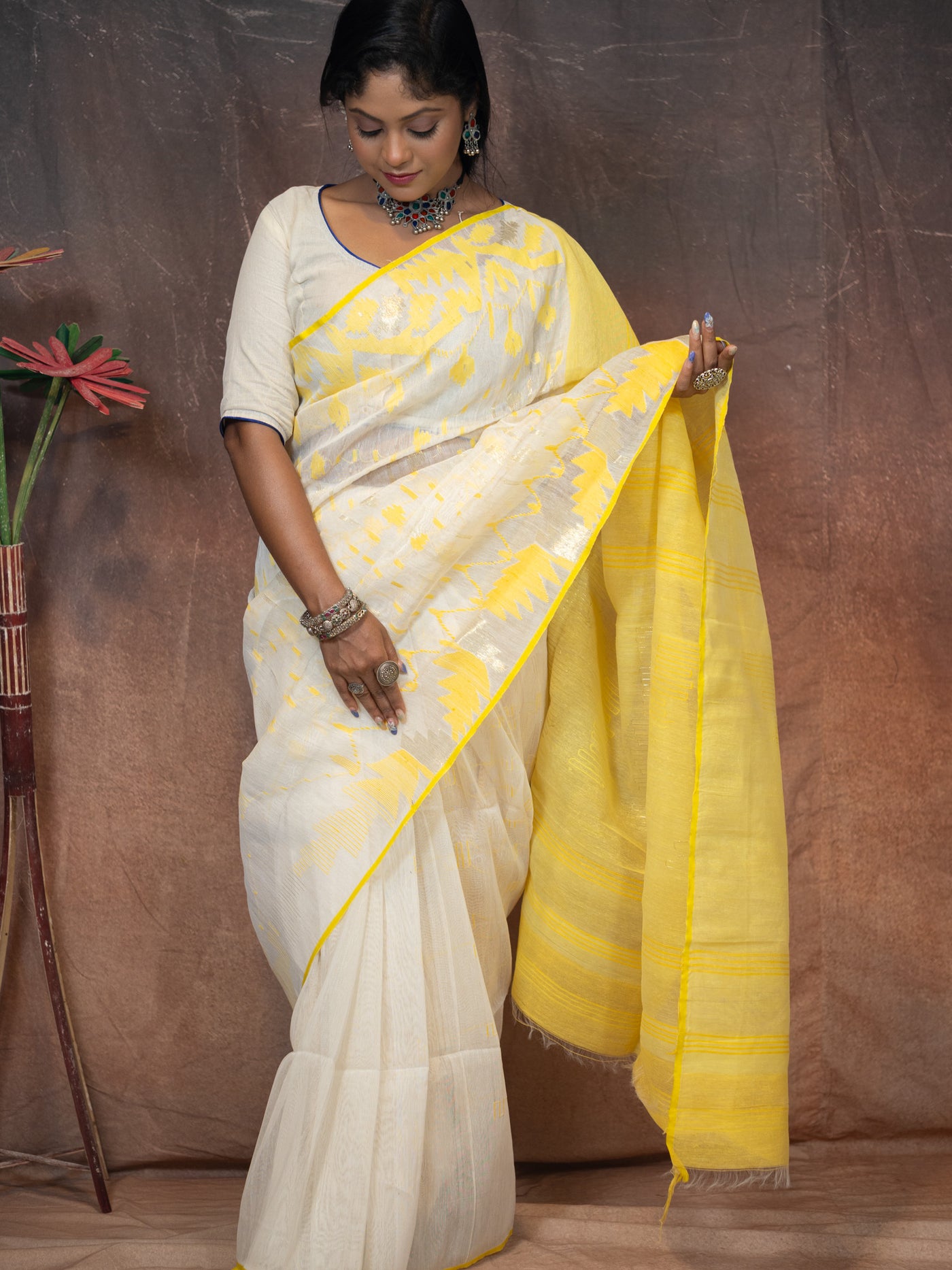 Karima Saree - Uttariya
