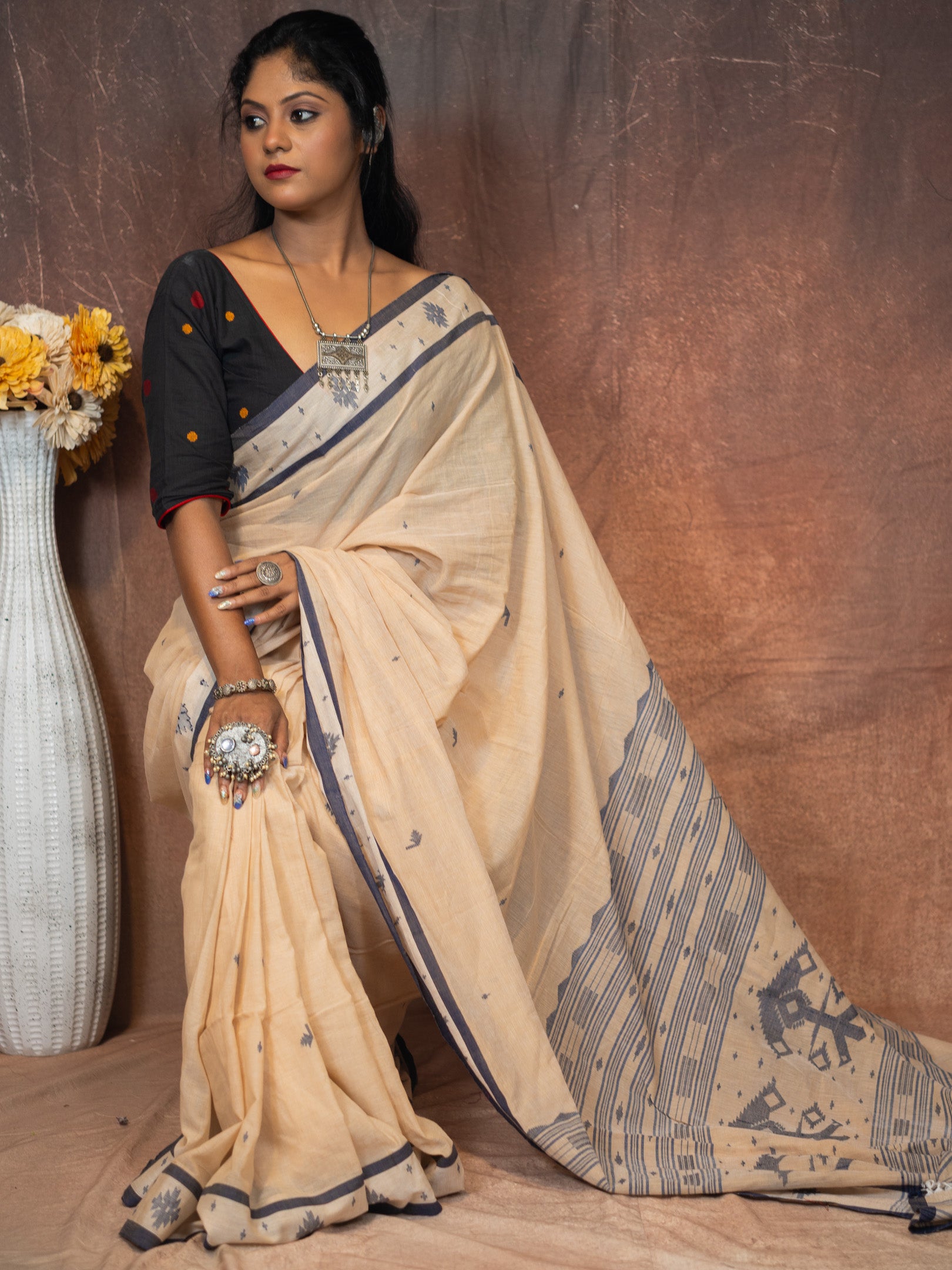 Jamdani java Saree