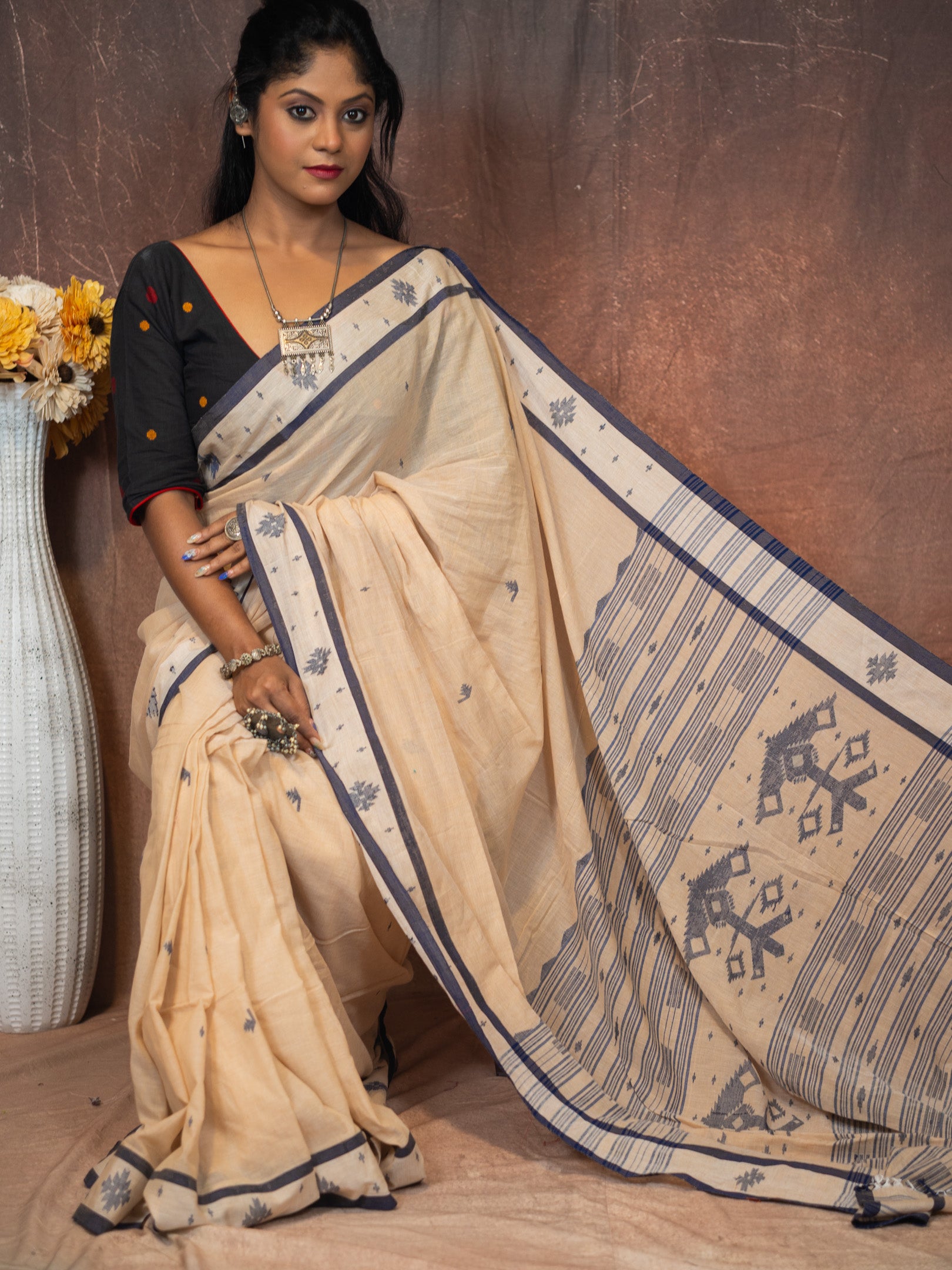Jamdani java Saree