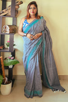 Gray path Saree - Uttariya