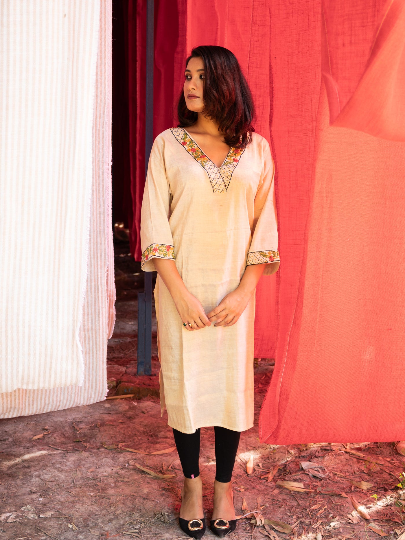 Makhmali Rich Indian White Malai Silk Kurta - Uttariya