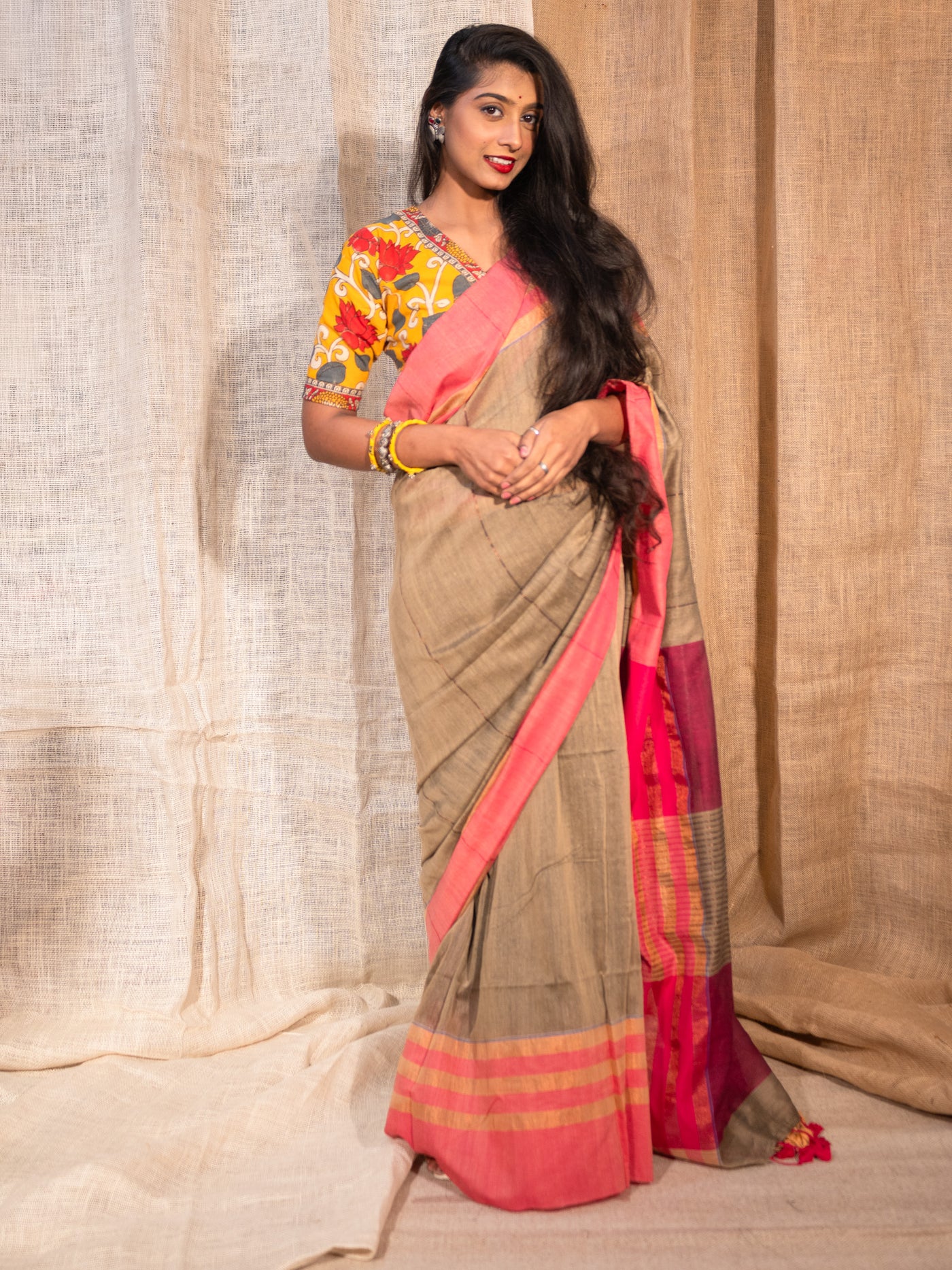Swarna Rekha - Uttariya