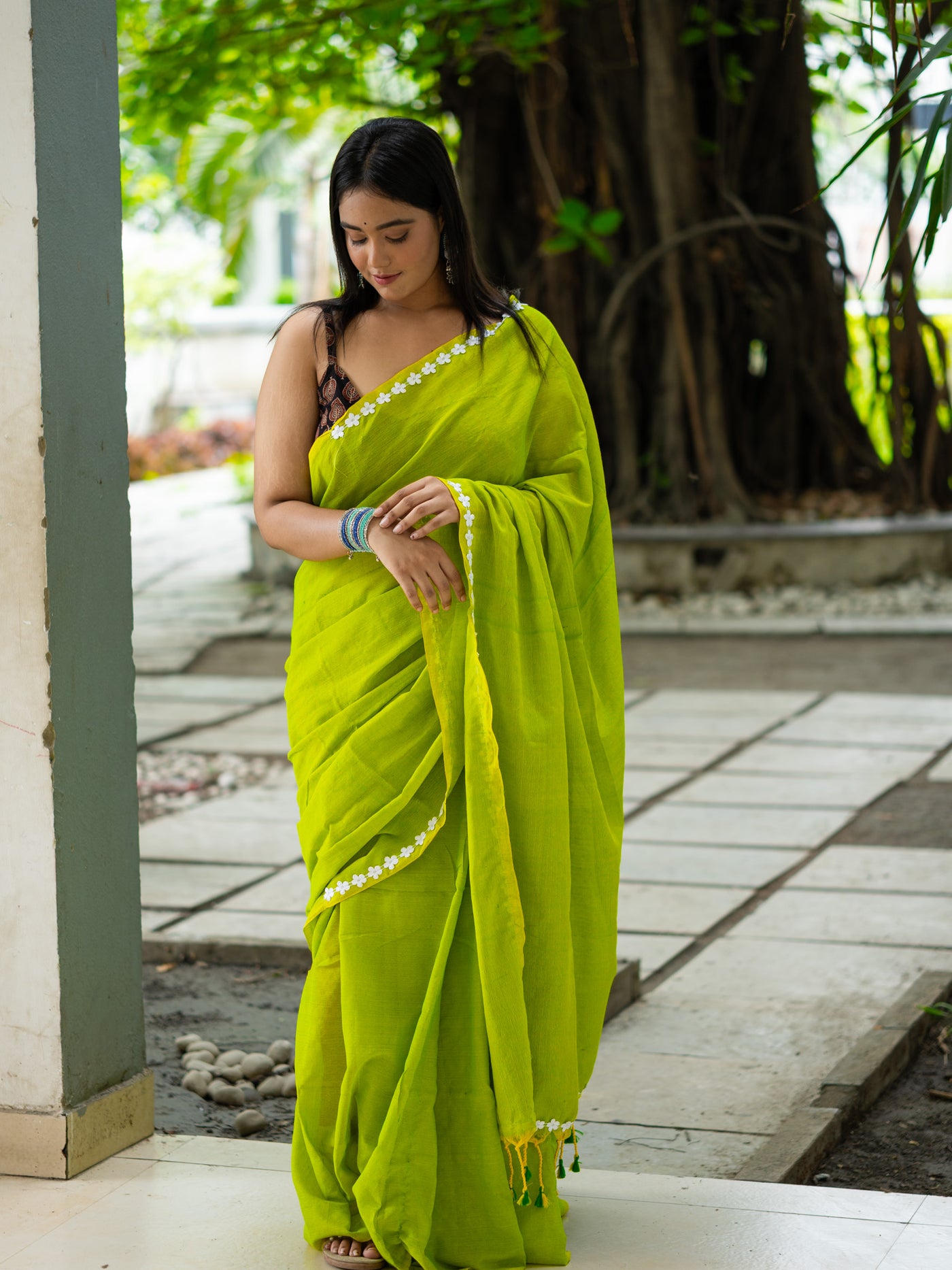 Solid Embroidered Patchwork Pure Cotton Khadi Saree