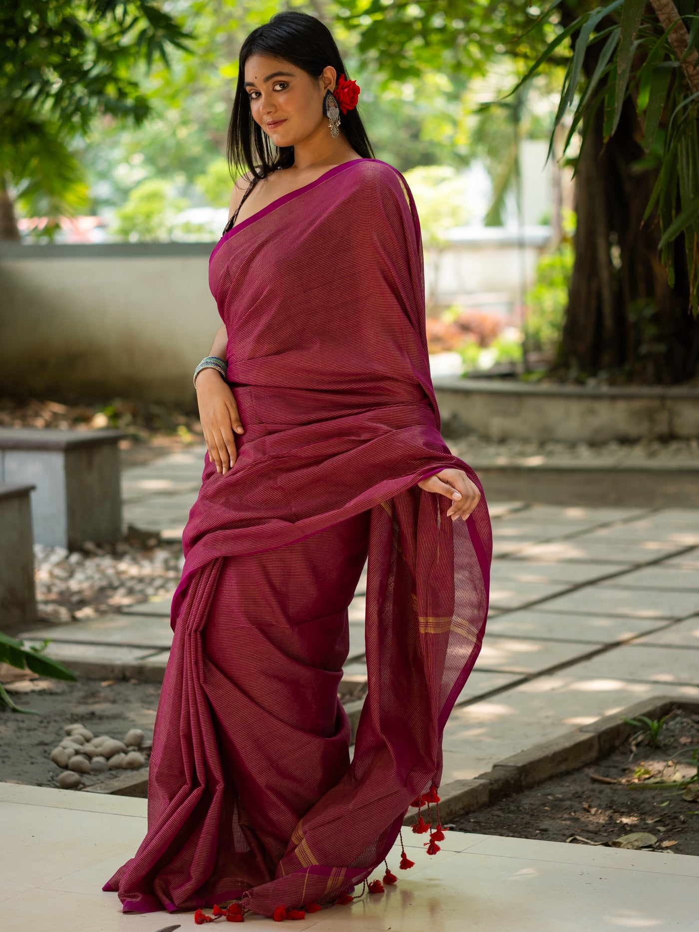 Tawny Luxe Maroon Pure Cotton Saree - Uttariya