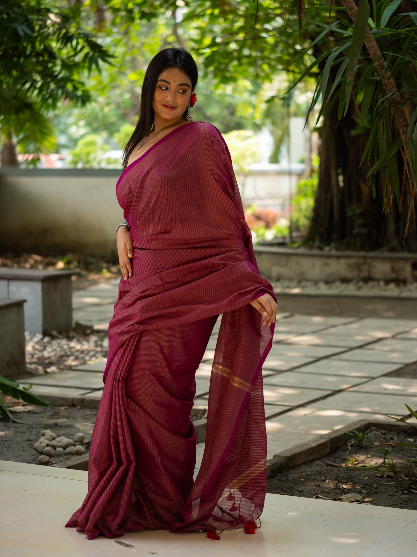 Tawny Luxe Maroon Pure Cotton Saree - Uttariya