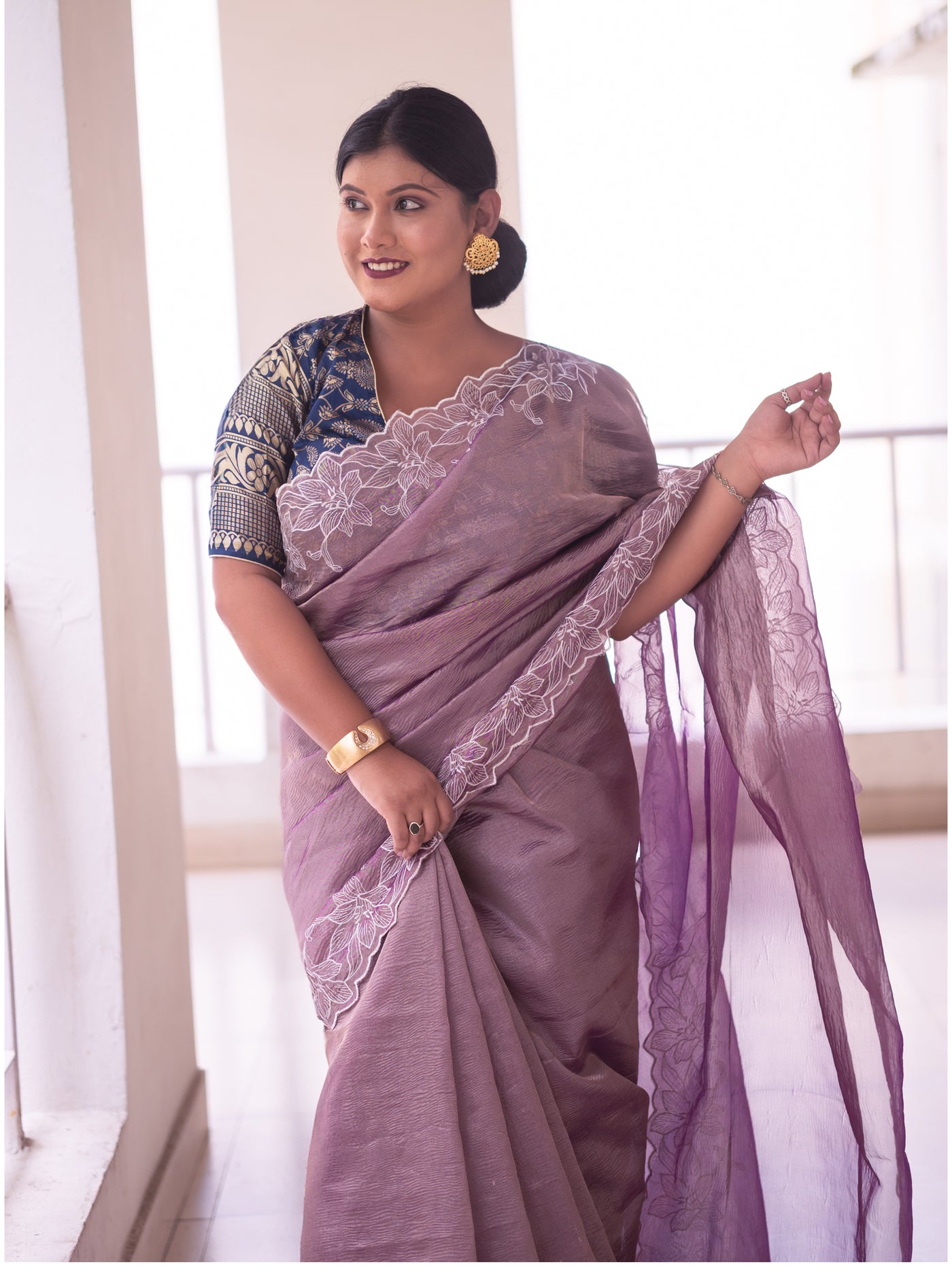Purple Tissue Saree - Uttariya
