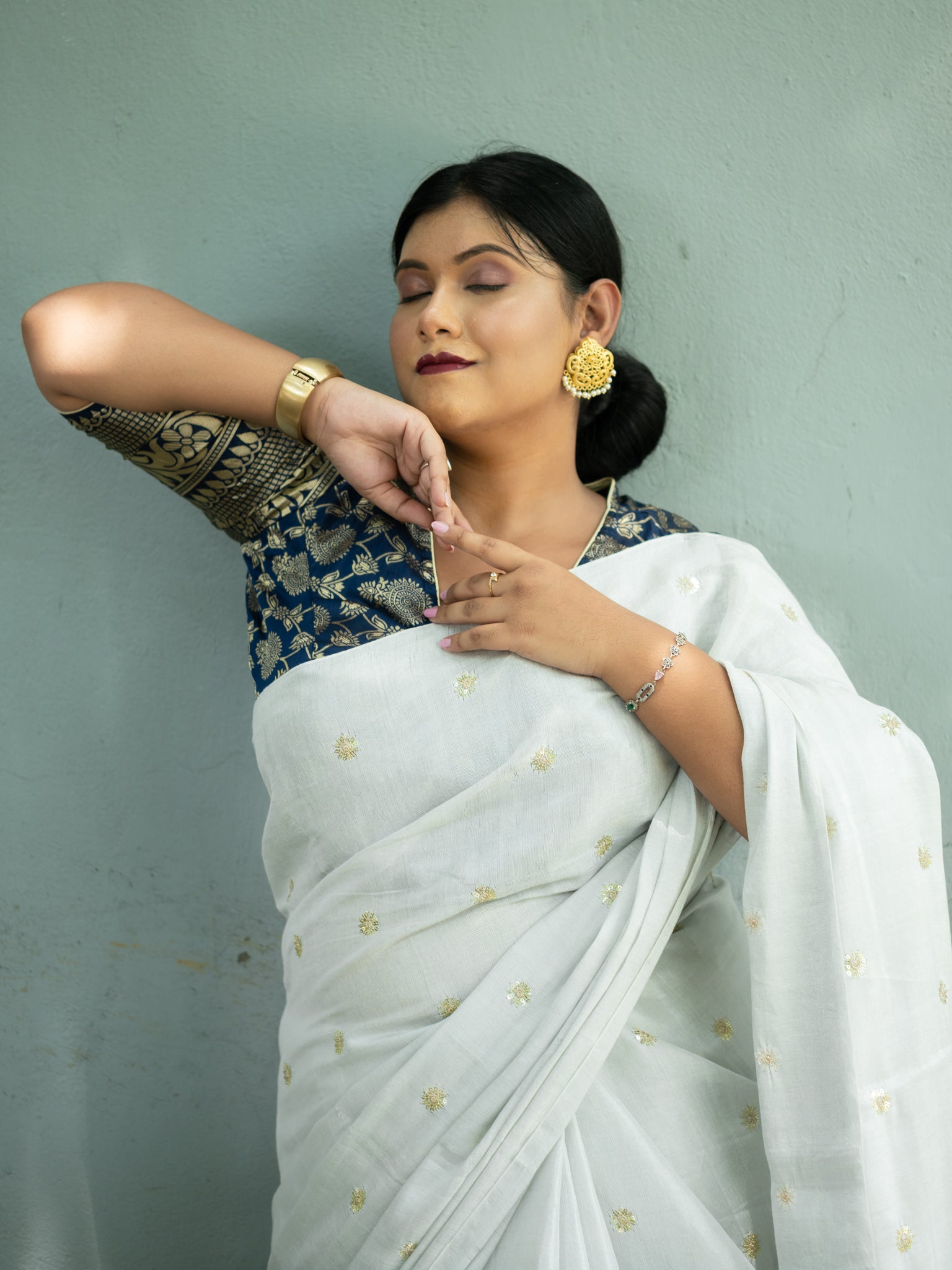 Liyasa glam Sitara Tissue Saree
