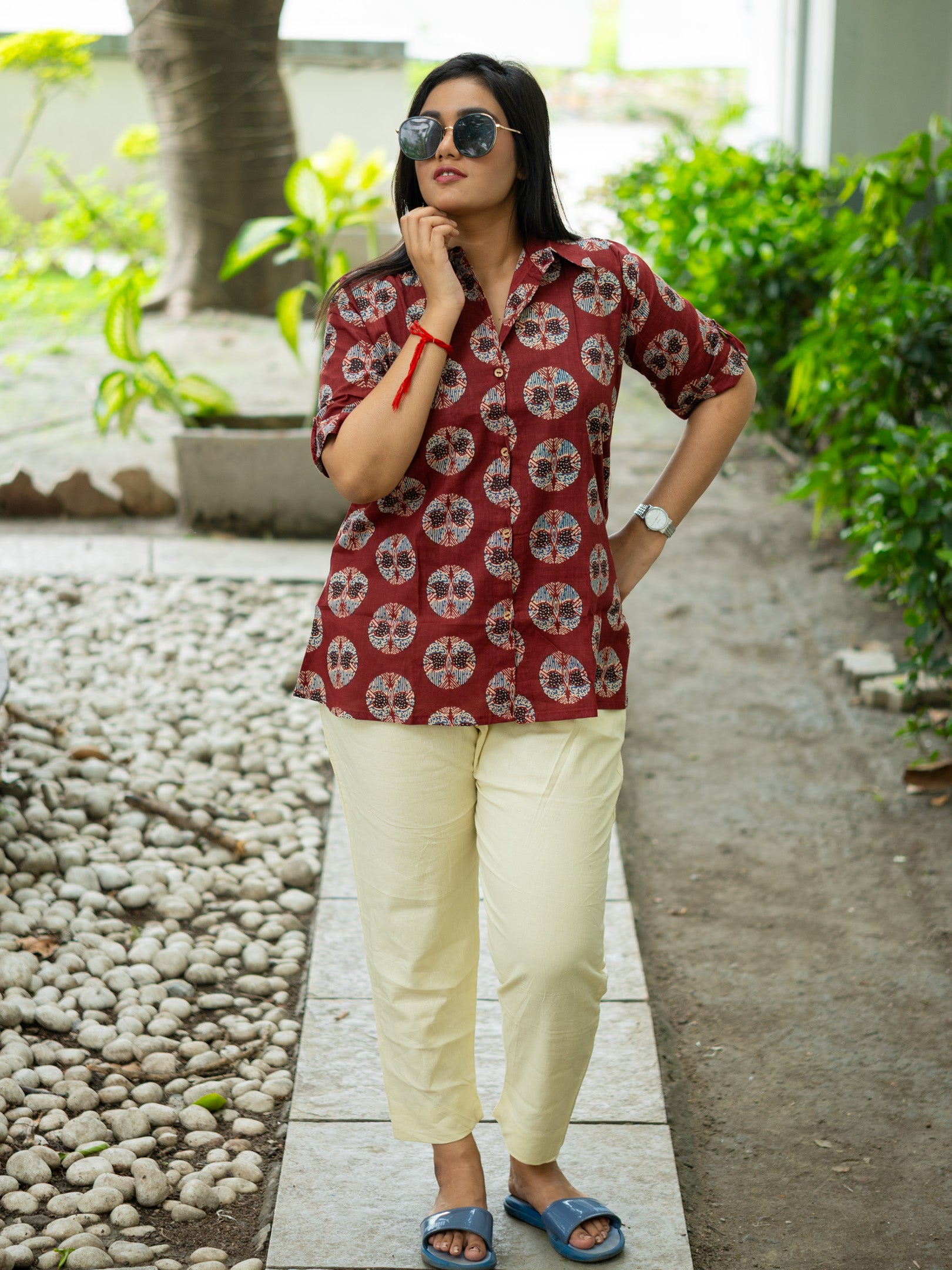 brown shirt