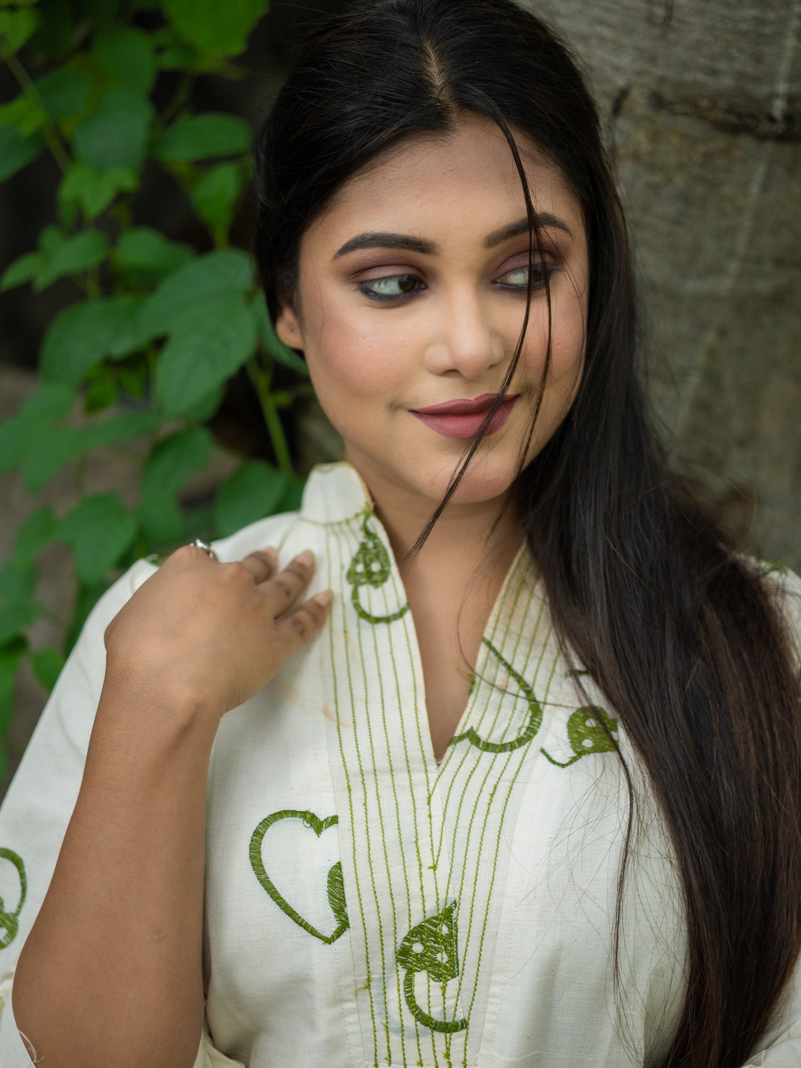 White Heartsong Ivory Embroidered Khadi Cotton kurta