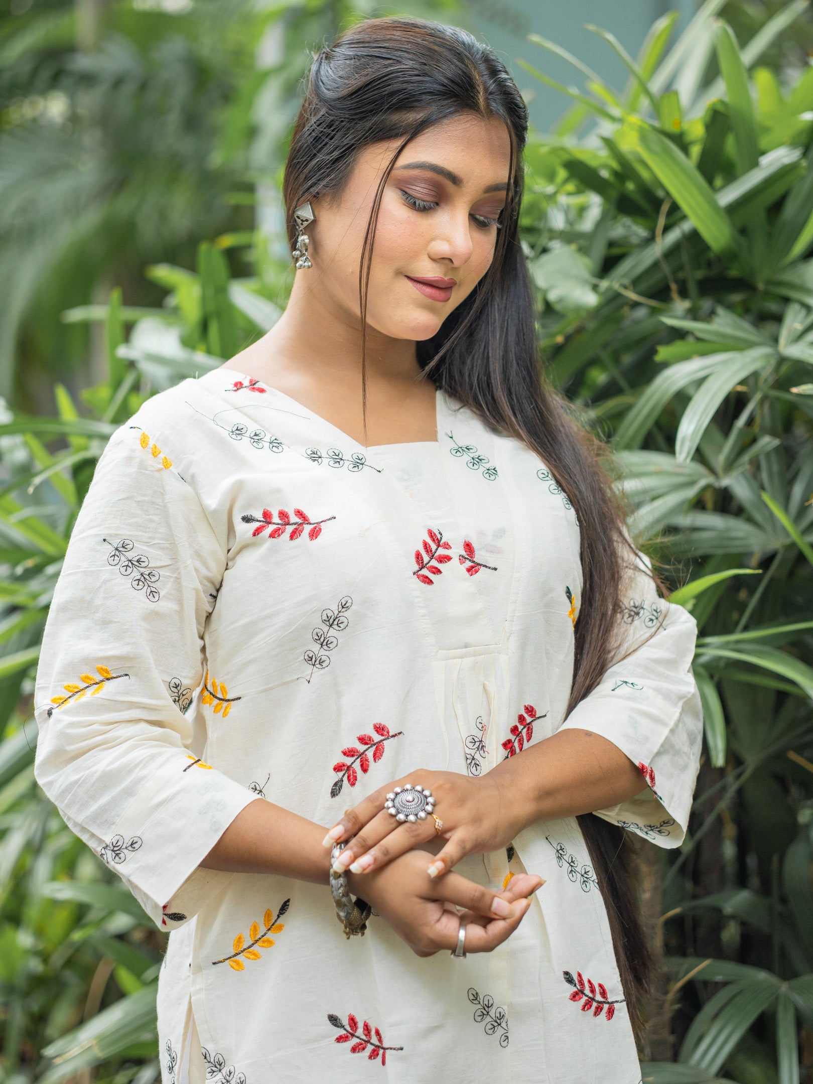 Morning Bloom White Embroidered Cotton Kurta